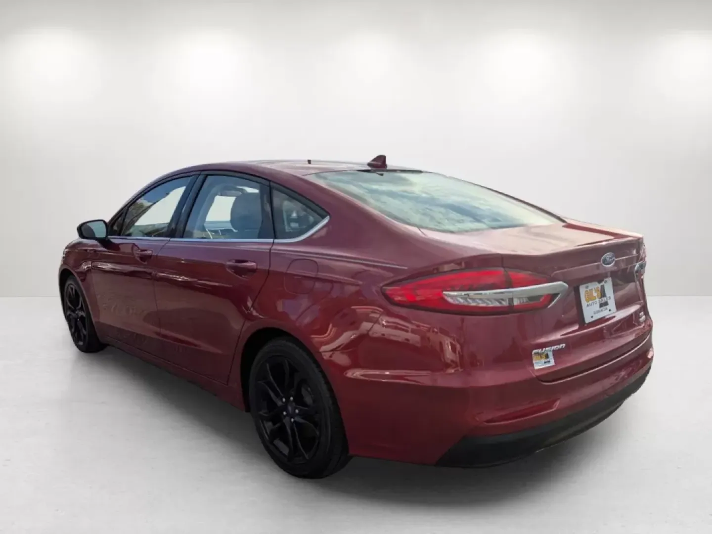 2019 Ford Fusion SE (3FA6P0HD6KR) with an Other engine, located at 5115 14th Ave., Columbus, GA, 31904, (706) 323-0345, 32.511494, -84.971046 - **Discover Your Next Adventure with the 2019 Ford Fusion SE at Gils Auto, Phenix City!**<br /> <br /> Are you searching for the perfect sedan that seamlessly combines style, comfort, and reliability? The 2019 Ford Fusion SE is your ideal companion for both daily commutes and weekend getaways. Whethe - Photo#6