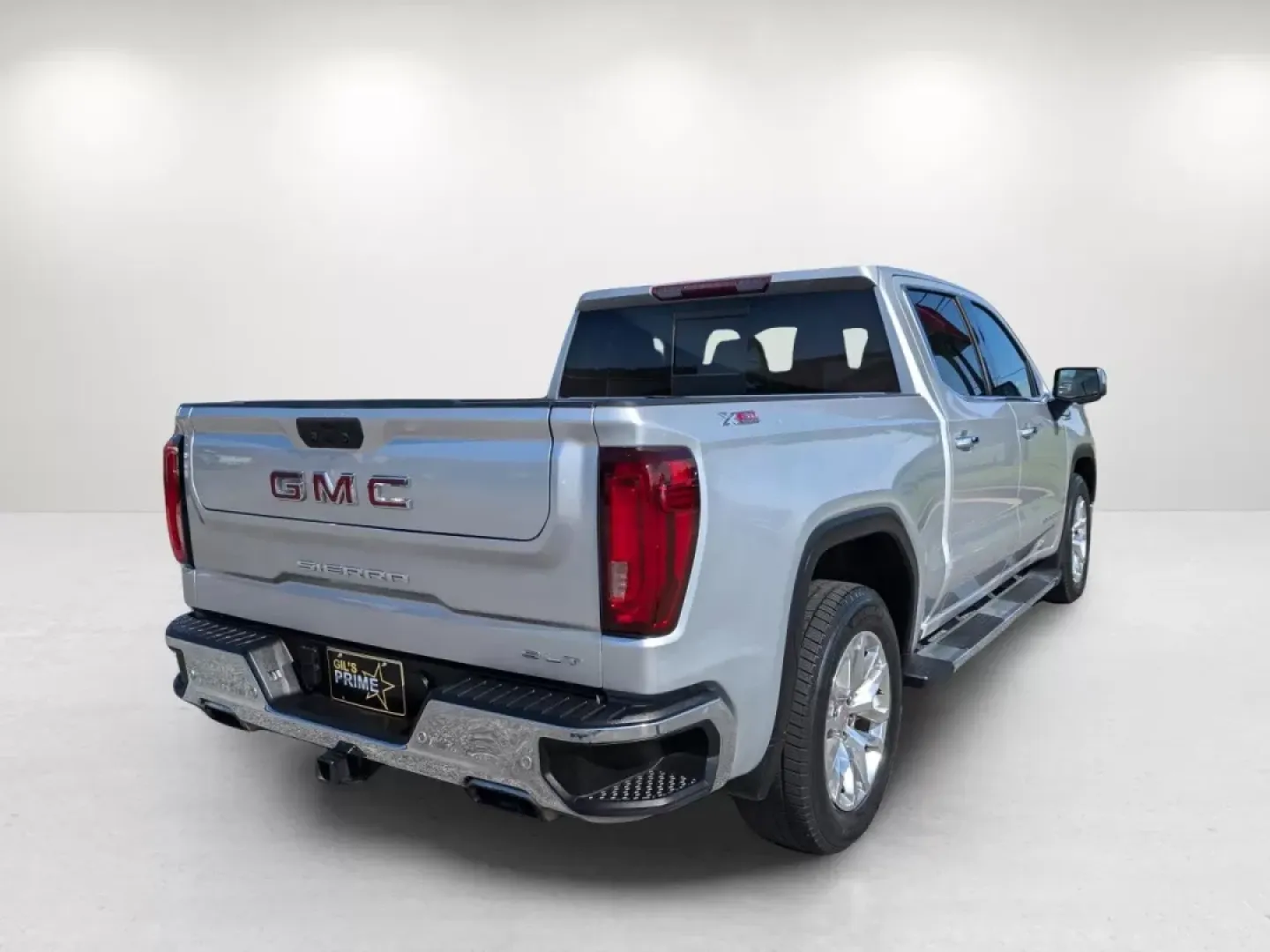 2019 /Jet Black GMC Sierra 1500 SLT (3GTU9DED8KG) with an Other engine, located at 1430 Gateway Drive, Opelika, AL, 36801, (334) 239-0944, 32.637871, -85.409790 - **Unleash Adventure with the 2019 GMC Sierra 1500 SLT Your Perfect Companion for Every Journey!**<br /> <br /> Are you ready to elevate your driving experience? The 2019 GMC Sierra 1500 SLT is more than just a vehicle; it's an invitation to adventure, ideal for those who crave the open road and the - Photo#4