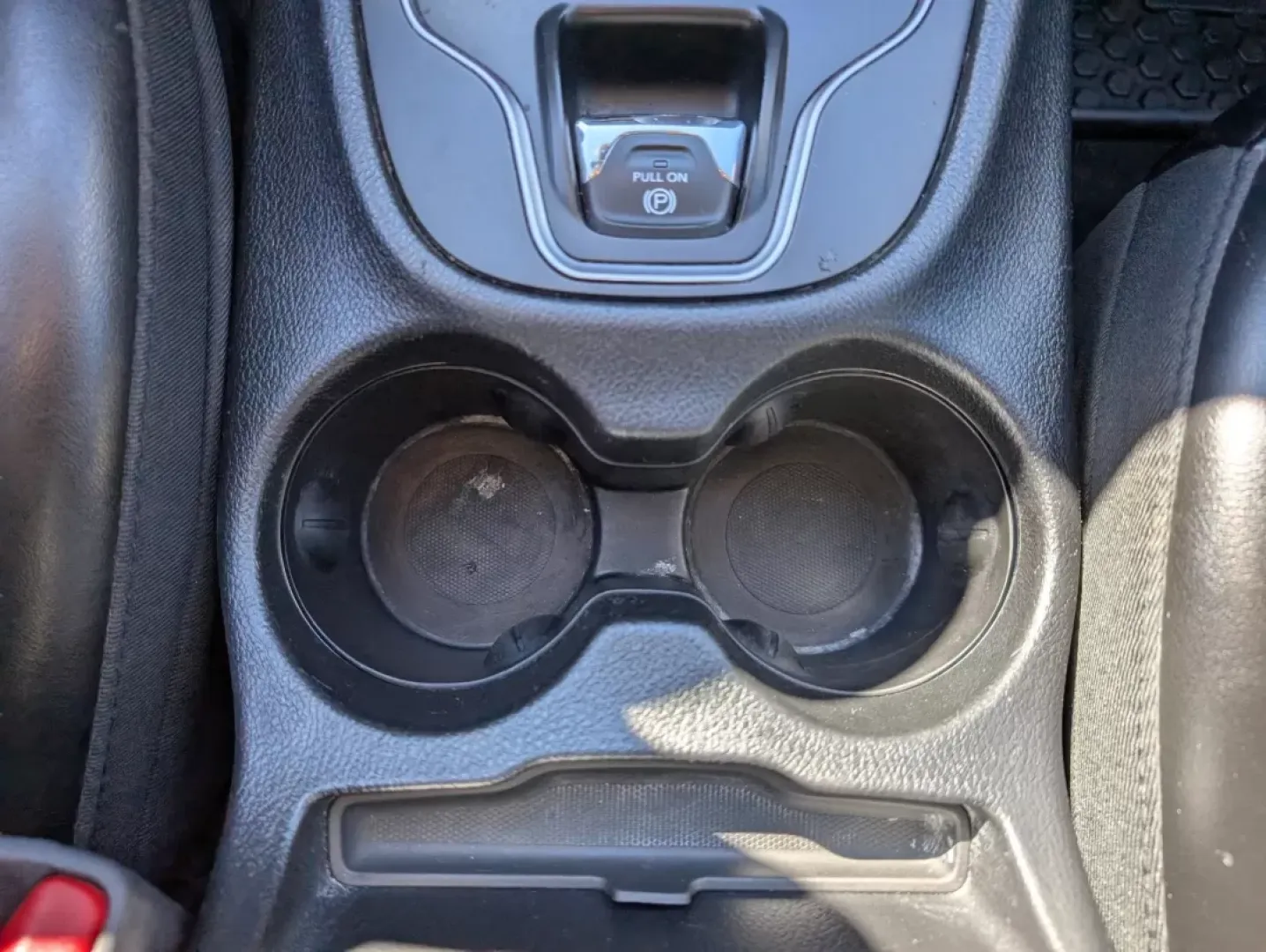 2019 /Black Jeep Cherokee Latitude Plus (1C4PJMLX5KD) with an Other engine, located at 3959 U.S. 80 W, Phenix City, AL, 36870, (334) 297-4885, 32.469296, -85.135185 - Discover the perfect blend of style, functionality, and performance that the 2019 Jeep Cherokee Latitude Plus brings to your life! Whether you're seeking reliable transportation for your growing family or planning thrilling weekend adventures, this versatile crossover is designed to meet all your ne - Photo#13