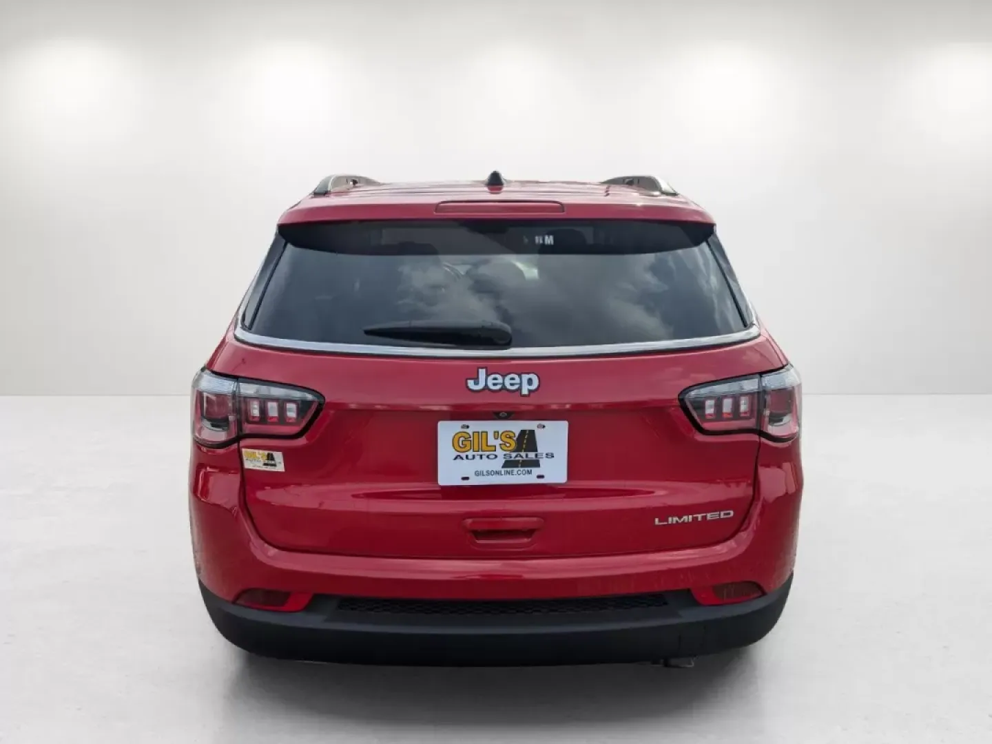 2019 /Black Jeep Compass Limited (3C4NJCCB7KT) with an Other engine, located at 3959 U.S. 80 W, Phenix City, AL, 36870, (334) 297-4885, 32.469296, -85.135185 - ### Experience Adventure and Comfort with the 2019 Jeep Compass Limited at Gils Auto<br /> <br /> Are you ready to embrace the open road and create unforgettable memories with family and friends? The 2019 Jeep Compass Limited, now available at Gils Auto in Phenix City, AL, is the perfect companion f - Photo#6