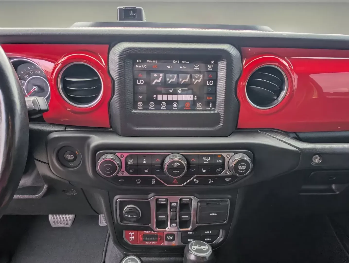 2019 Mojito! Clearcoat /Black Jeep Wrangler Rubicon (1C4HJXFG5KW) with an Other engine, located at 804 22nd Ave, Phenix City, AL, 36870, (334) 297-1860, 32.484749, -85.024475 - **Unleash Adventure with the 2019 Jeep Wrangler Rubicon Perfect for Your Next Journey!**<br /> <br /> Are you ready to elevate your driving experience? The 2019 Jeep Wrangler Rubicon is built for those who crave adventure, making it the ideal companion for weekend excursions, family road trips, or - Photo#13