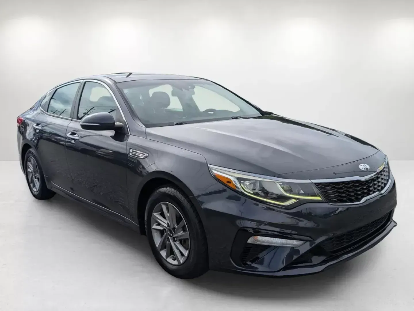 2019 /Black Kia Optima LX (5XXGT4L35KG) with an Regular Unleaded I-4 2.4 L/144 engine, 6-Speed Automatic w/OD transmission, located at 7000 Northlake Connector, Columbus, GA, 31904, (706) 987-8085, 32.524975, -84.978134 - **Discover Adventure and Comfort with the 2019 Kia Optima LX at Gils Auto Columbus #2!**<br /> <br /> Are you ready to elevate your driving experience? Whether you're commuting to work in Columbus, GA, or heading out on a weekend road trip, the 2019 Kia Optima LX is designed to fit seamlessly into - Photo#2