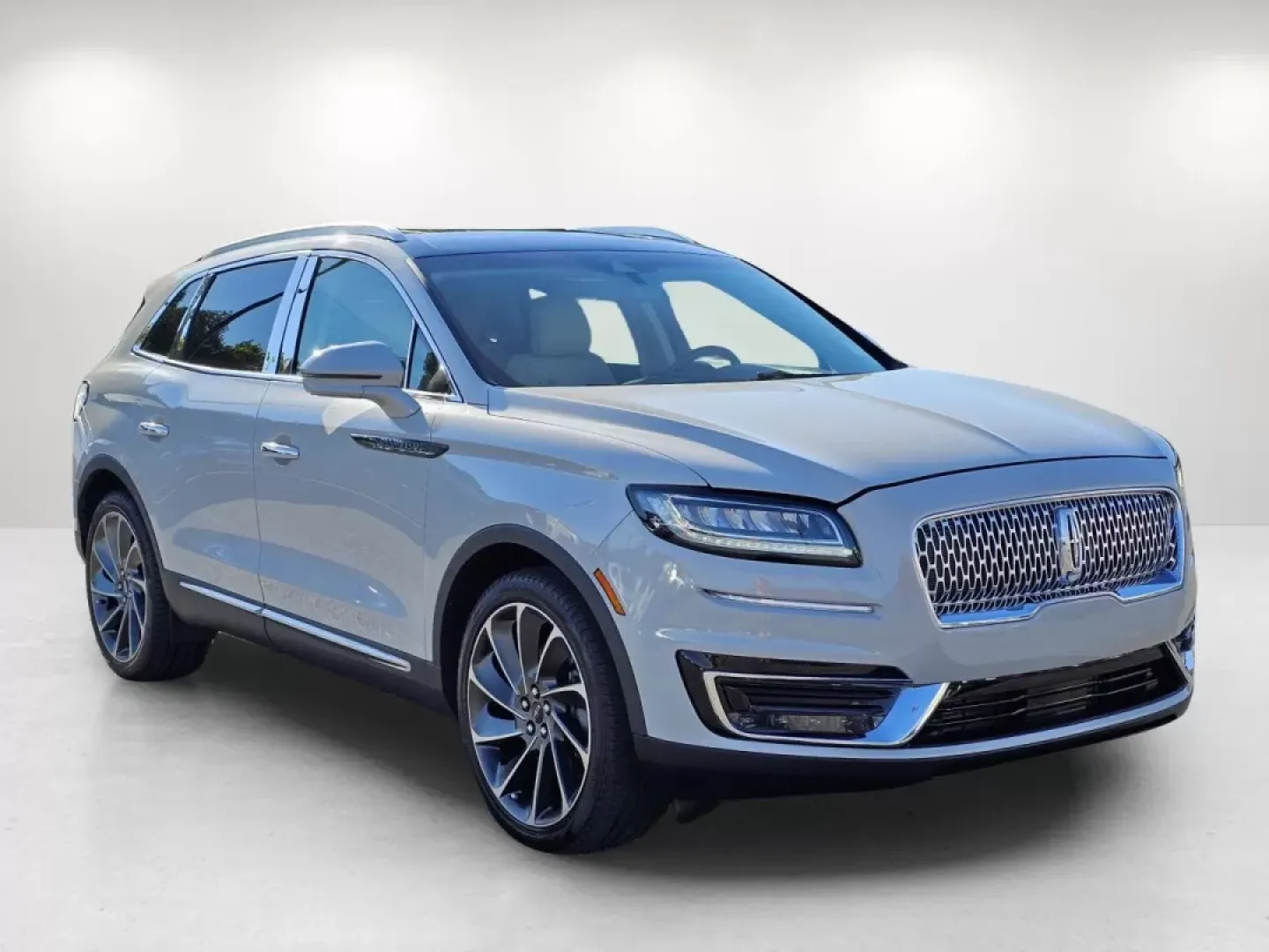 2019 Lincoln Nautilus Reserve (2LMPJ6LP3KB) with an Other engine, located at 5115 14th Ave., Columbus, GA, 31904, (706) 323-0345, 32.511494, -84.971046 - **Elevate Your Lifestyle with the 2019 Lincoln Nautilus Reserve at Gils Auto!**<br /> <br /> Are you ready to embrace a new level of luxury and comfort while navigating life's adventures? Look no further than the stunning 2019 Lincoln Nautilus Reserve, now available at Gils Auto in Phenix City, AL. - Photo#2