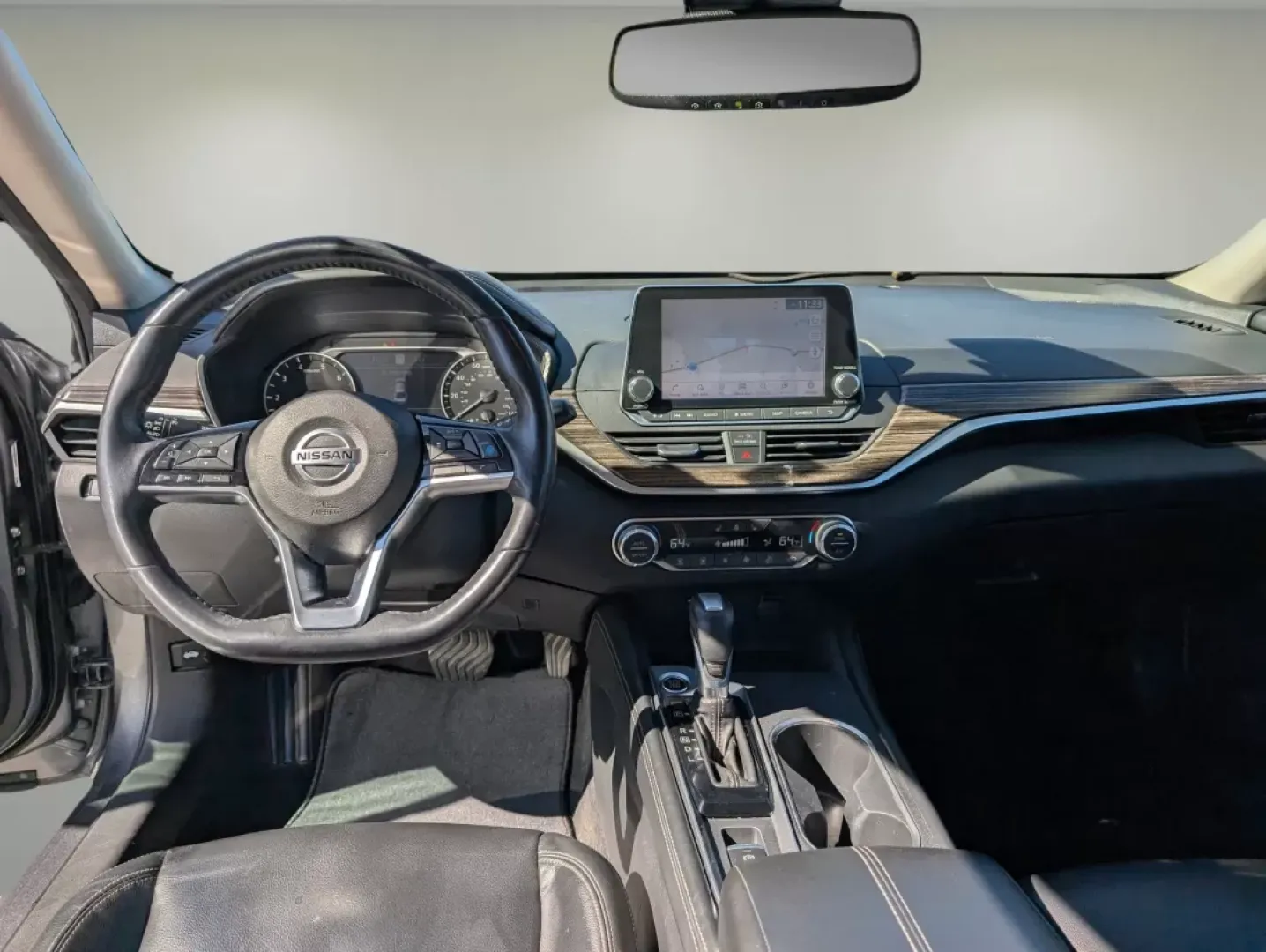 2019 /Charcoal Nissan Altima 2.5 SL (1N4BL4EV3KC) with an Other engine, located at 3959 U.S. 80 W, Phenix City, AL, 36870, (334) 297-4885, 32.469296, -85.135185 - **Discover Freedom with the 2019 Nissan Altima Your Ideal Commuter Companion!**<br /> <br /> Are you tired of the daily grind of long commutes? The 2019 Nissan Altima might just be the perfect solution for you. This spacious, fuel-efficient sedan is designed to make your drives comfortable and enjo - Photo#11