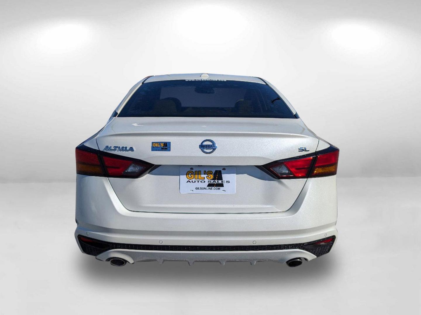 2019 /Light Gray Nissan Altima 2.5 SL (1N4BL4EVXKC) with an Regular Unleaded I-4 2.5 L/152 engine, 1-Speed CVT w/OD transmission, located at 3959 U.S. 80 W, Phenix City, AL, 36870, (334) 297-4885, 32.469296, -85.135185 - 2019 Nissan Altima 2.5 SL - Photo#10