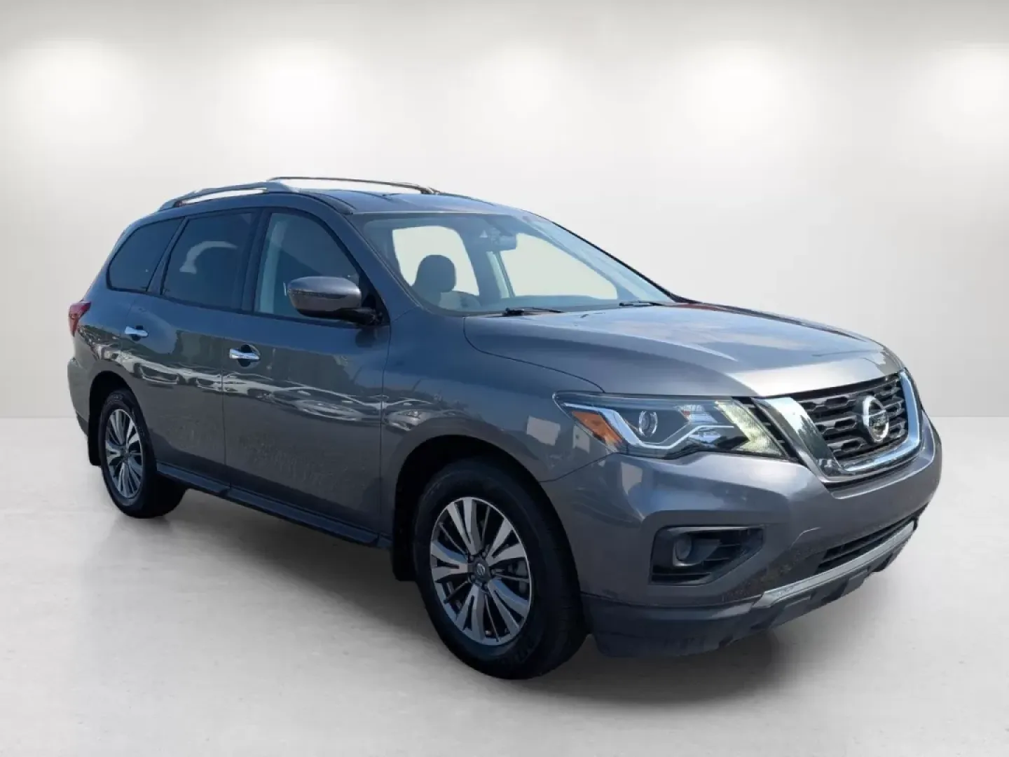 2019 /Charcoal Nissan Pathfinder S (5N1DR2MN5KC) with an Other engine, located at 521 Old Farm Lane Rd, Prattville, AL, 36066, (334) 325-1505, 32.482460, -86.416367 - ### Discover the Perfect Family SUV: 2019 Nissan Pathfinder at Gils Auto - Your Trusted Buy Here Pay Here Dealer!<br /> <br /> Are you searching for the ideal family vehicle that combines comfort, versatility, and style? Look no further than this stunning 2019 Nissan Pathfinder, available now at Gil - Photo#2