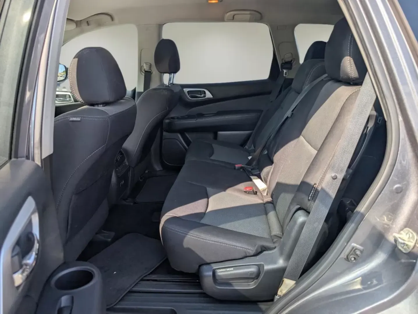 2019 /Charcoal Nissan Pathfinder S (5N1DR2MN5KC) with an Other engine, located at 521 Old Farm Lane Rd, Prattville, AL, 36066, (334) 325-1505, 32.482460, -86.416367 - ### Discover the Perfect Family SUV: 2019 Nissan Pathfinder at Gils Auto - Your Trusted Buy Here Pay Here Dealer!<br /> <br /> Are you searching for the ideal family vehicle that combines comfort, versatility, and style? Look no further than this stunning 2019 Nissan Pathfinder, available now at Gil - Photo#10