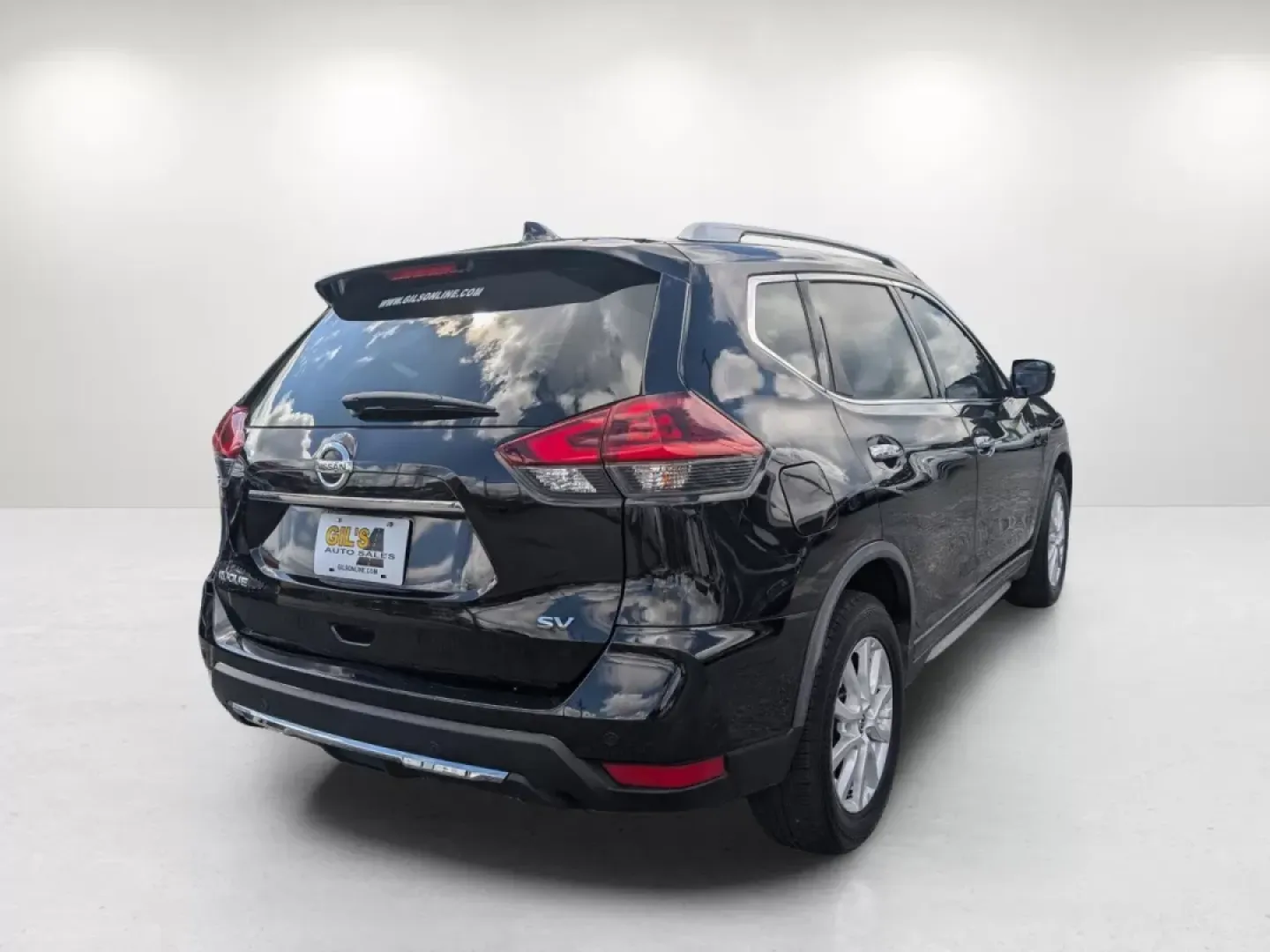 2019 /Charcoal Nissan Rogue SV (KNMAT2MT2KP) with an Other engine, located at 521 Old Farm Lane Rd, Prattville, AL, 36066, (334) 325-1505, 32.482460, -86.416367 - Are you ready to elevate your daily commute or embark on your next weekend adventure? Look no further than this stunning 2019 Nissan Rogue SV, available now at Gils Auto in Phenix City, AL! With its versatile design and impressive features, this SUV is perfect for growing families, budget-conscious - Photo#4