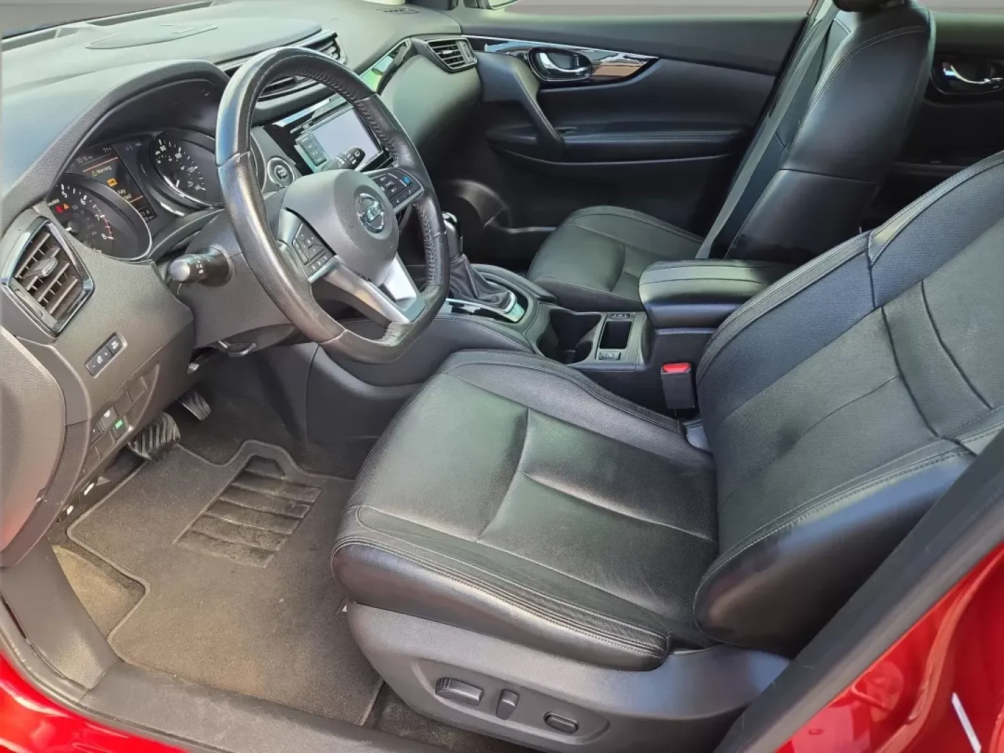 2019 /Charcoal Nissan Rogue SL (JN1BJ1CPXKW) with an Other engine, located at 521 Old Farm Lane Rd, Prattville, AL, 36066, (334) 325-1505, 32.482460, -86.416367 - **Explore Adventure with the 2019 Nissan Rogue SL at Gils Auto - Perfect for Your Active Lifestyle!**<br /> <br /> Are you ready to elevate your driving experience? The 2019 Nissan Rogue SL is here to redefine your daily commute, weekend getaways, and family adventures. This versatile SUV combines s - Photo#12