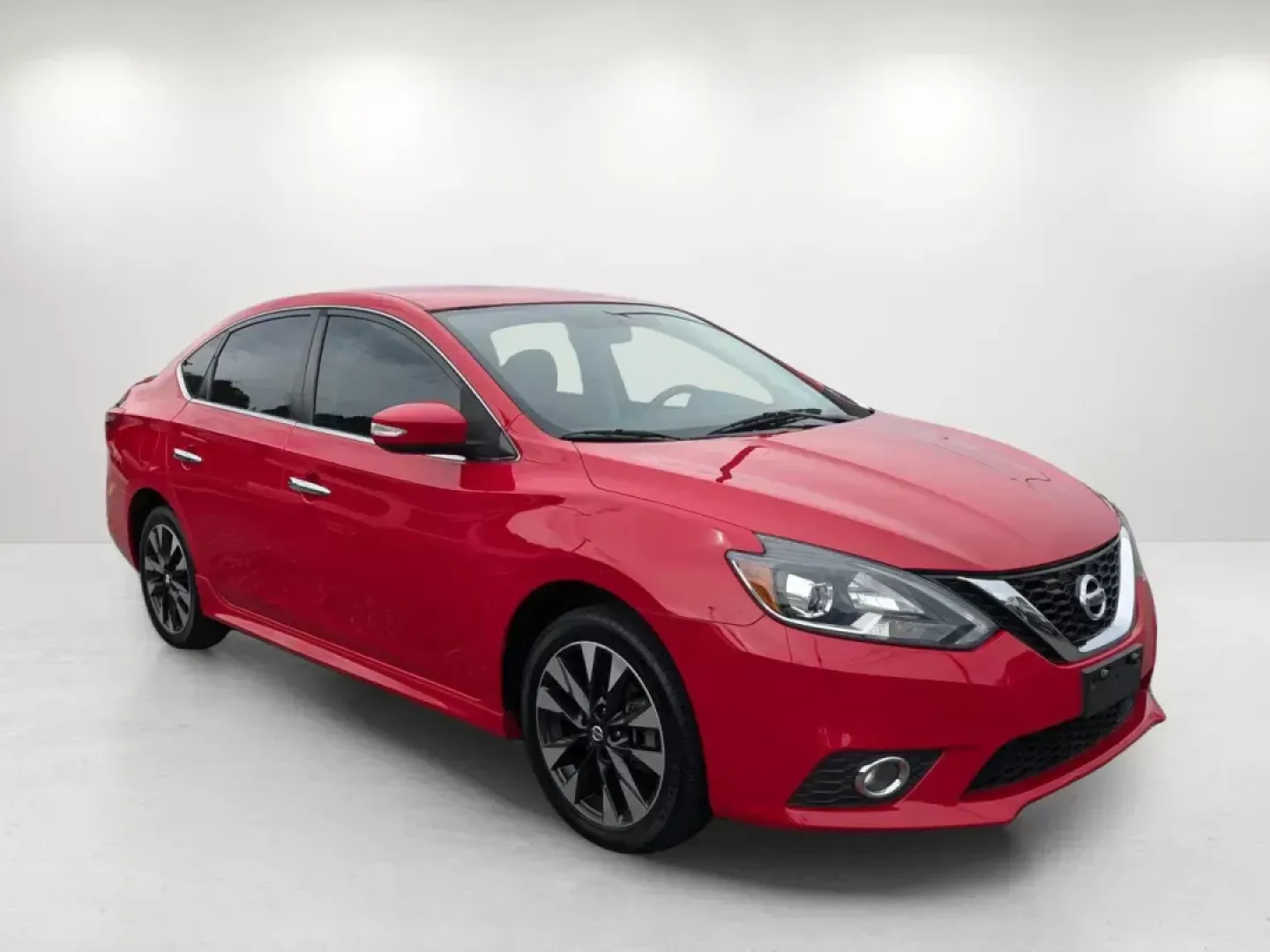 2019 /Charcoal Nissan Sentra SR (3N1AB7AP1KY) with an Regular Unleaded I-4 1.8 L/110 engine, 1-Speed CVT w/OD transmission, located at 7000 Northlake Connector, Columbus, GA, 31904, (706) 987-8085, 32.524975, -84.978134 - **Drive Your Next Adventure with the 2019 Nissan Sentra SR Perfect for Your Busy Lifestyle!**<br /> <br /> Are you searching for a reliable, stylish vehicle that seamlessly adapts to your busy lifestyle? Look no further than the 2019 Nissan Sentra SR, available now at Gils Auto - Columbus #2! This - Photo#2