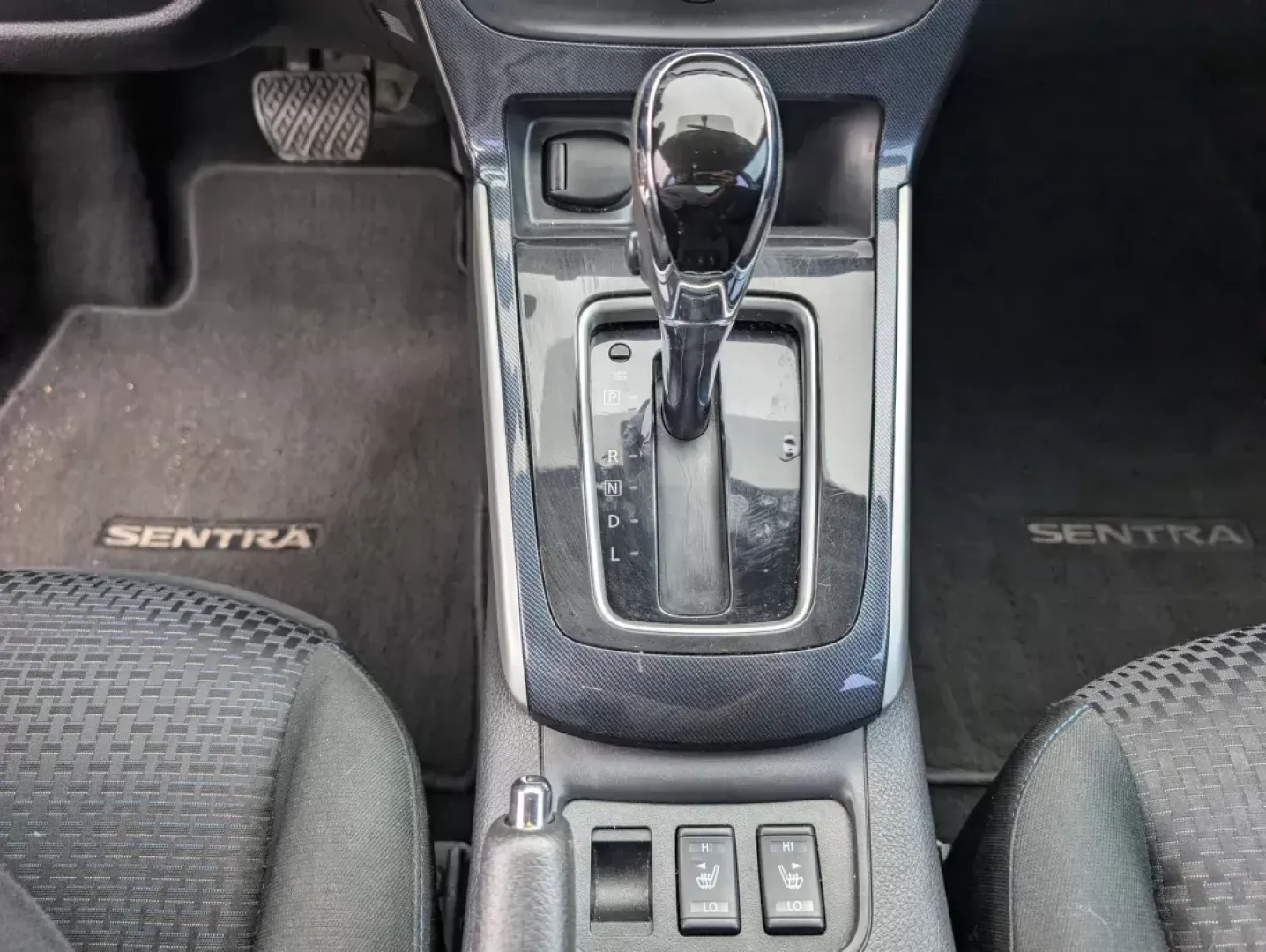 2019 /Charcoal Nissan Sentra SR (3N1AB7AP1KY) with an Regular Unleaded I-4 1.8 L/110 engine, 1-Speed CVT w/OD transmission, located at 7000 Northlake Connector, Columbus, GA, 31904, (706) 987-8085, 32.524975, -84.978134 - **Drive Your Next Adventure with the 2019 Nissan Sentra SR Perfect for Your Busy Lifestyle!**<br /> <br /> Are you searching for a reliable, stylish vehicle that seamlessly adapts to your busy lifestyle? Look no further than the 2019 Nissan Sentra SR, available now at Gils Auto - Columbus #2! This - Photo#12
