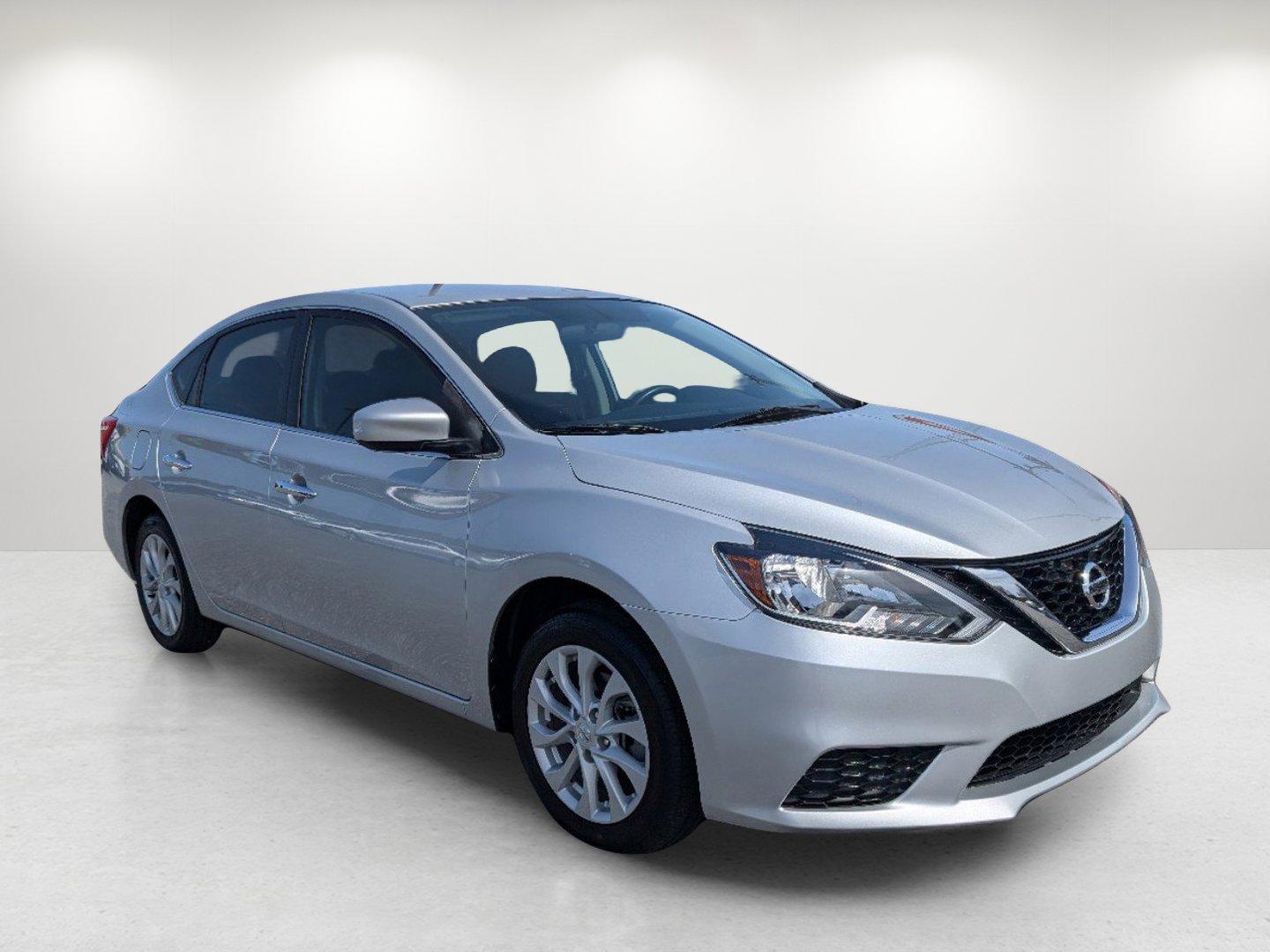 2019 /Charcoal Nissan Sentra SV (3N1AB7AP3KY) with an Regular Unleaded I-4 1.8 L/110 engine, 1-Speed CVT w/OD transmission, located at 5115 14th Ave., Columbus, GA, 31904, (706) 323-0345, 32.511494, -84.971046 - 2019 Nissan Sentra SV - Photo#2