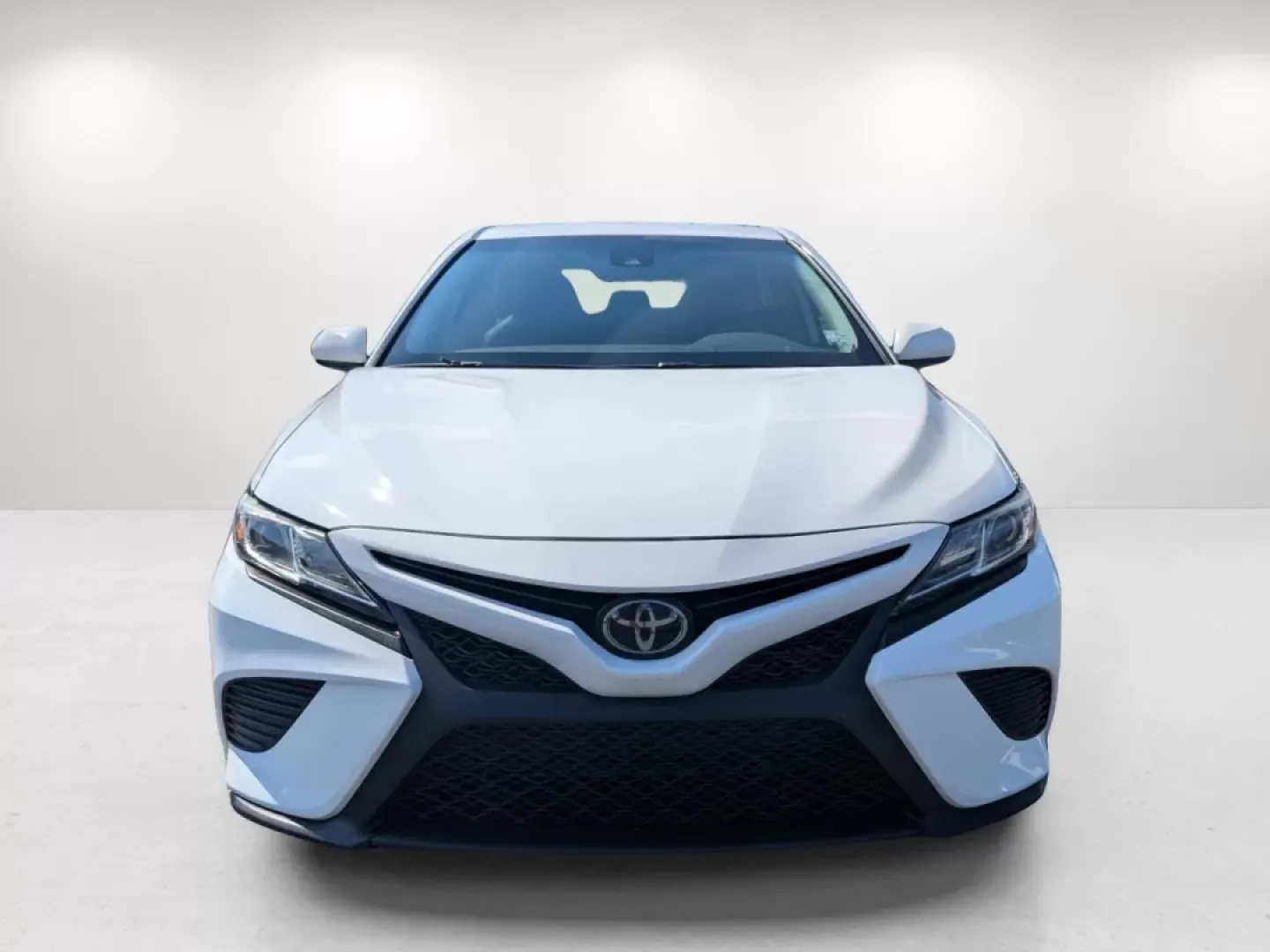 2019 Toyota Camry SE (4T1B11HK5KU) with an Other engine, located at 3959 U.S. 80 W, Phenix City, AL, 36870, (334) 297-4885, 32.469296, -85.135185 - If you're seeking a reliable sedan that effortlessly blends style, performance, and cutting-edge technology, look no further than this 2019 Toyota Camry SE available at Gils Auto in Phenix City, AL. This vehicle isn't just a mode of transportation; it's a lifestyle choice that caters to commuters, g - Photo#1