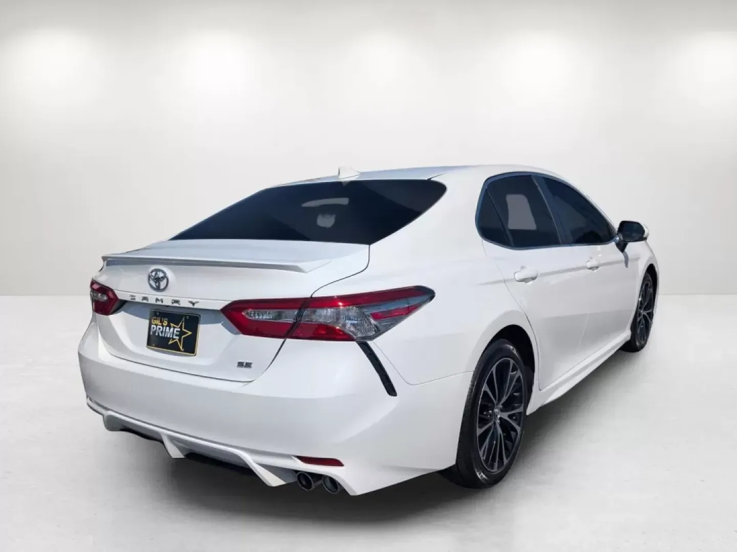 2019 Toyota Camry SE (4T1B11HK5KU) with an Other engine, located at 3959 U.S. 80 W, Phenix City, AL, 36870, (334) 297-4885, 32.469296, -85.135185 - If you're seeking a reliable sedan that effortlessly blends style, performance, and cutting-edge technology, look no further than this 2019 Toyota Camry SE available at Gils Auto in Phenix City, AL. This vehicle isn't just a mode of transportation; it's a lifestyle choice that caters to commuters, g - Photo#4