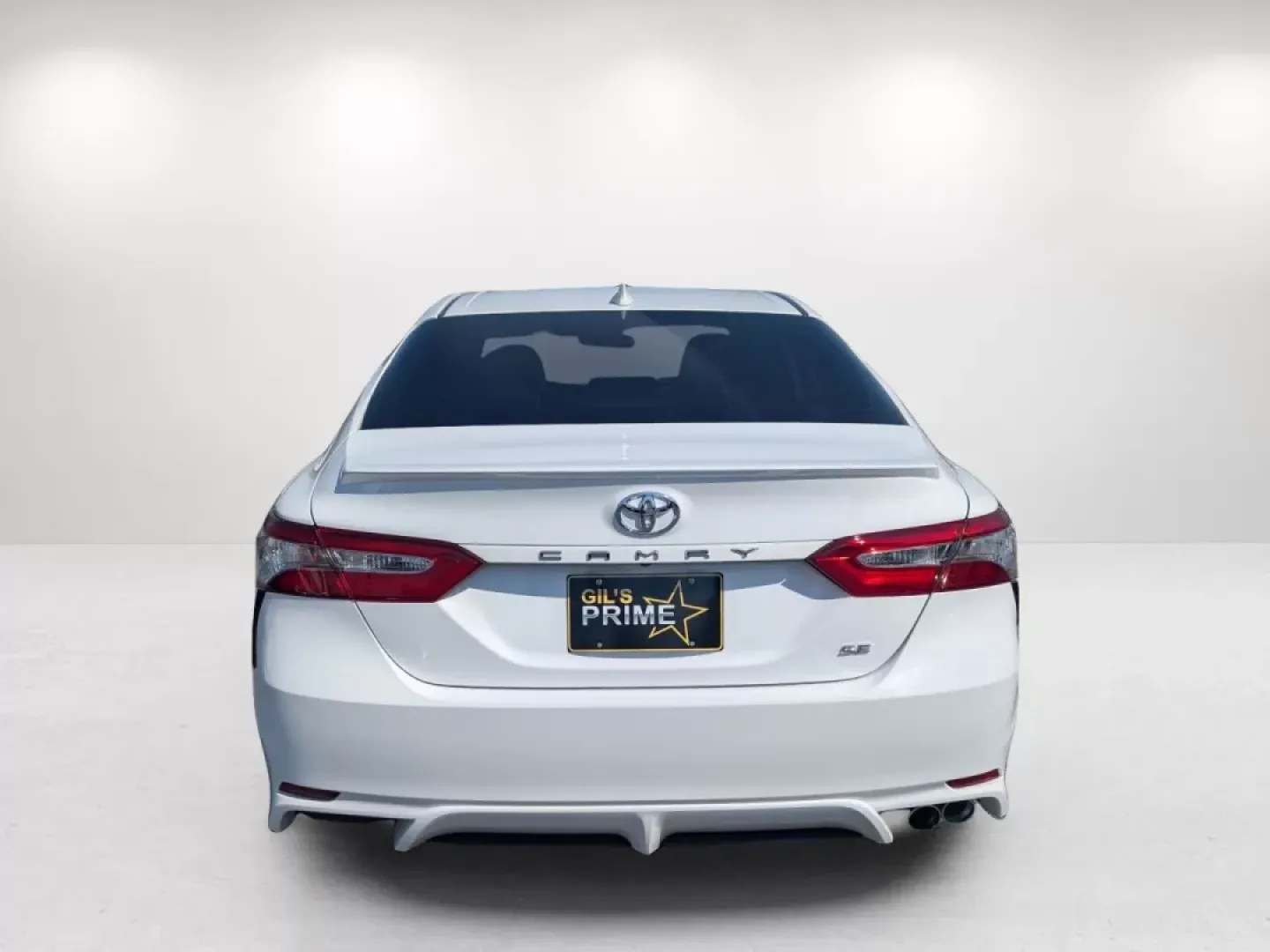 2019 Toyota Camry SE (4T1B11HK5KU) with an Other engine, located at 3959 U.S. 80 W, Phenix City, AL, 36870, (334) 297-4885, 32.469296, -85.135185 - If you're seeking a reliable sedan that effortlessly blends style, performance, and cutting-edge technology, look no further than this 2019 Toyota Camry SE available at Gils Auto in Phenix City, AL. This vehicle isn't just a mode of transportation; it's a lifestyle choice that caters to commuters, g - Photo#5