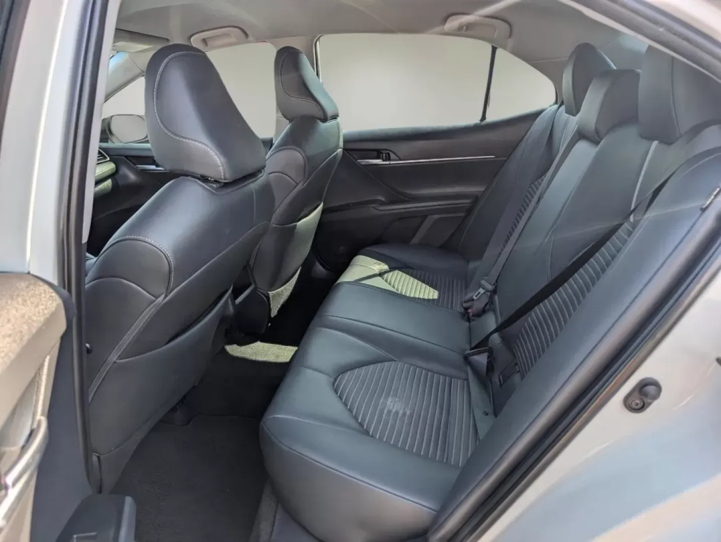 2019 Toyota Camry SE (4T1B11HK5KU) with an Other engine, located at 3959 U.S. 80 W, Phenix City, AL, 36870, (334) 297-4885, 32.469296, -85.135185 - If you're seeking a reliable sedan that effortlessly blends style, performance, and cutting-edge technology, look no further than this 2019 Toyota Camry SE available at Gils Auto in Phenix City, AL. This vehicle isn't just a mode of transportation; it's a lifestyle choice that caters to commuters, g - Photo#10