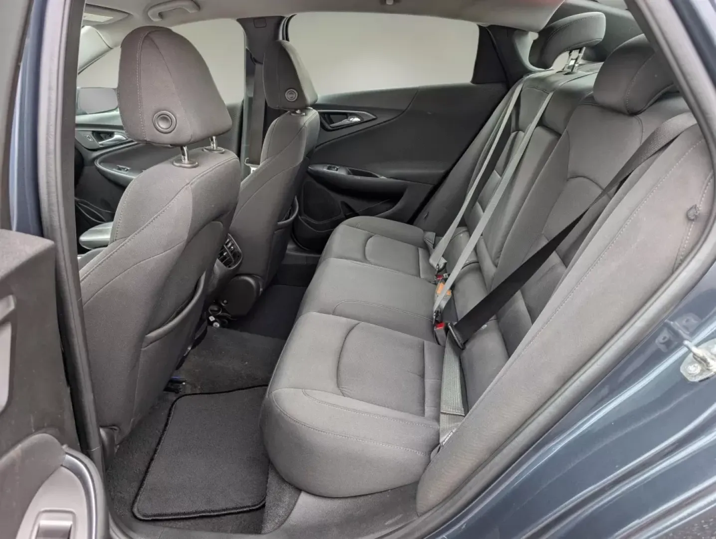 2020 /Jet Black Chevrolet Malibu LT (1G1ZD5ST0LF) with an Other engine, located at 3959 U.S. 80 W, Phenix City, AL, 36870, (334) 297-4885, 32.469296, -85.135185 - Experience the joy of driving with the 2020 Chevrolet Malibu LT, now available at Gils Auto in Phenix City, AL! This stylish sedan is perfect for those who appreciate comfort and efficiency, making it an ideal choice for families on the go, daily commuters, or anyone seeking a reliable vehicle for w - Photo#11