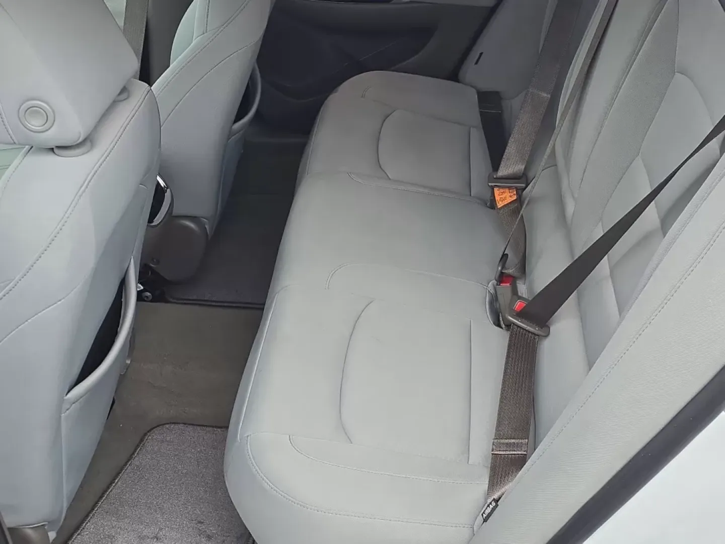 2020 /Dark Atmosphere/ Medium Ash Gray Chevrolet Malibu LT (1G1ZD5ST1LF) with an Other engine, located at 804 22nd Ave, Phenix City, AL, 36870, (334) 297-1860, 32.484749, -85.024475 - Discover the perfect blend of style, comfort, and practicality with the 2020 Chevrolet Malibu LT, now available at Gils Auto in Phenix City, AL. This sedan is not just a vehicle; it's a lifestyle upgrade-ideal for daily commuters and families alike. Whether you're navigating through busy city street - Photo#12