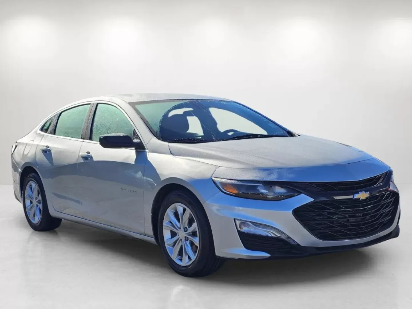 2020 /Jet Black Chevrolet Malibu LT (1G1ZD5ST2LF) with an Other engine, located at 5115 14th Ave., Columbus, GA, 31904, (706) 323-0345, 32.511494, -84.971046 - **Elevate Your Daily Commute with the 2020 Chevrolet Malibu LT Perfect for Every Adventure!**<br /> <br /> Are you tired of your daily commute? Looking for a reliable sedan that not only gets you from point A to B but also enhances your lifestyle? At Gils Auto in Phenix City, AL, we present the 202 - Photo#2