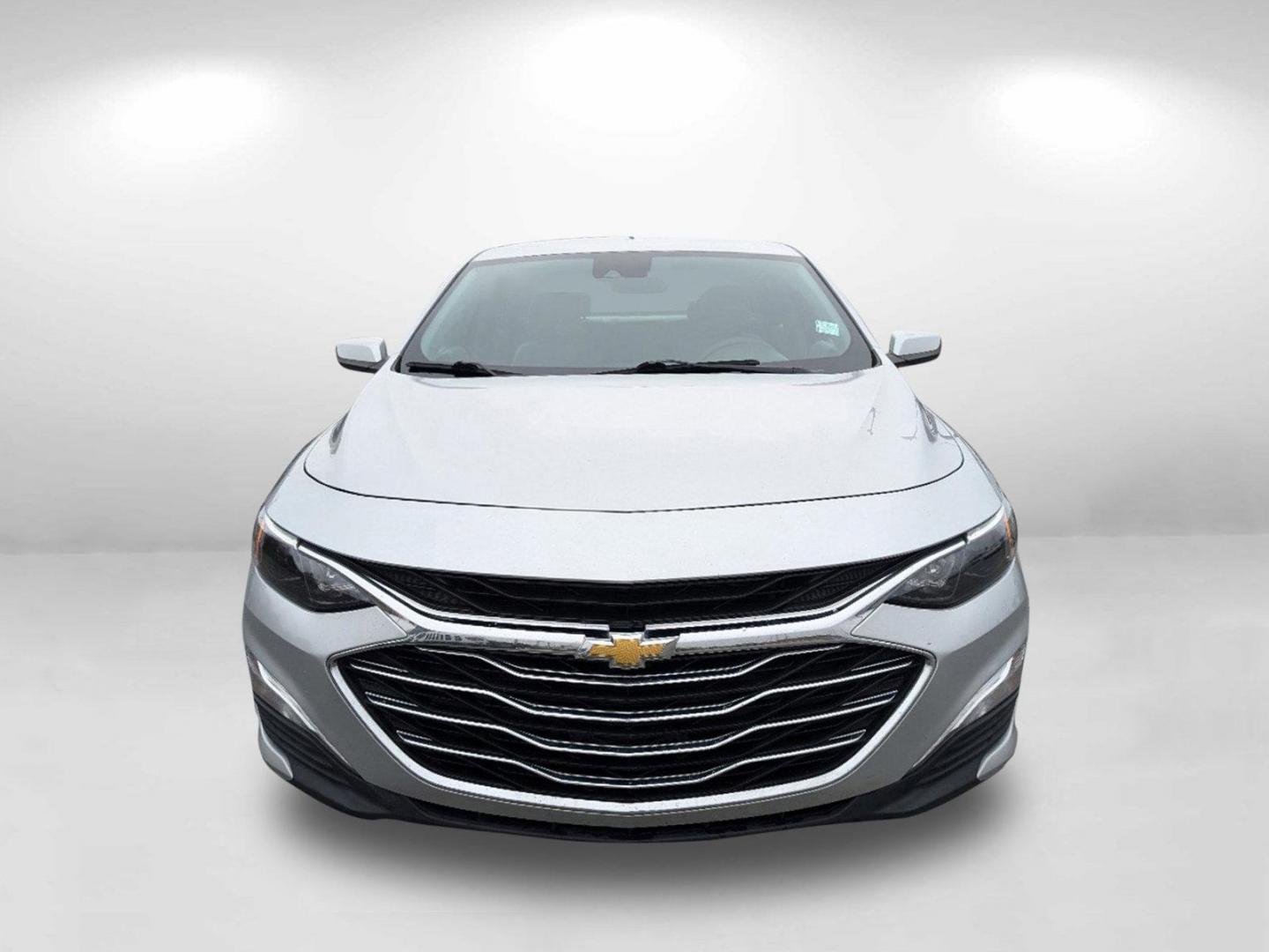 2020 /Dark Atmosphere/ Medium Ash Gray Chevrolet Malibu LS (1G1ZC5ST0LF) with an Turbocharged Gas I4 1.5L/91 engine, 1-Speed Automatic transmission, located at 3959 U.S. 80 W, Phenix City, AL, 36870, (334) 297-4885, 32.469296, -85.135185 - 2020 Chevrolet Malibu LS - Photo#1