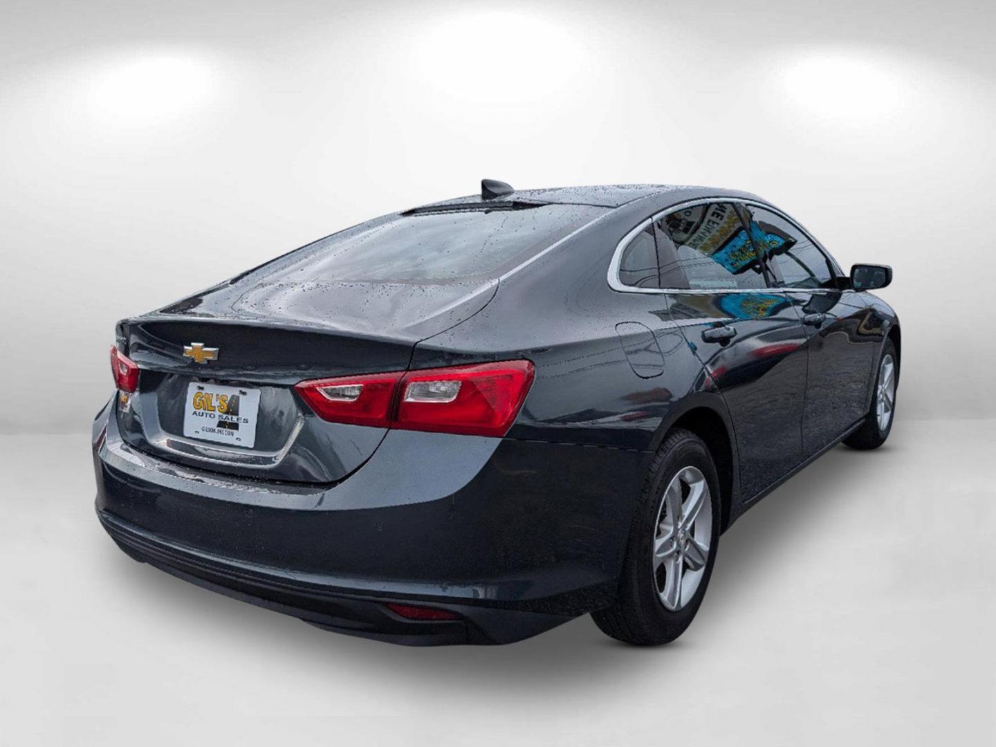 2020 /Dark Atmosphere/ Medium Ash Gray Chevrolet Malibu LS (1G1ZC5ST7LF) with an Turbocharged Gas I4 1.5L/91 engine, 1-Speed Automatic transmission, located at 3959 U.S. 80 W, Phenix City, AL, 36870, (334) 297-4885, 32.469296, -85.135185 - 2020 Chevrolet Malibu LS - Photo#7