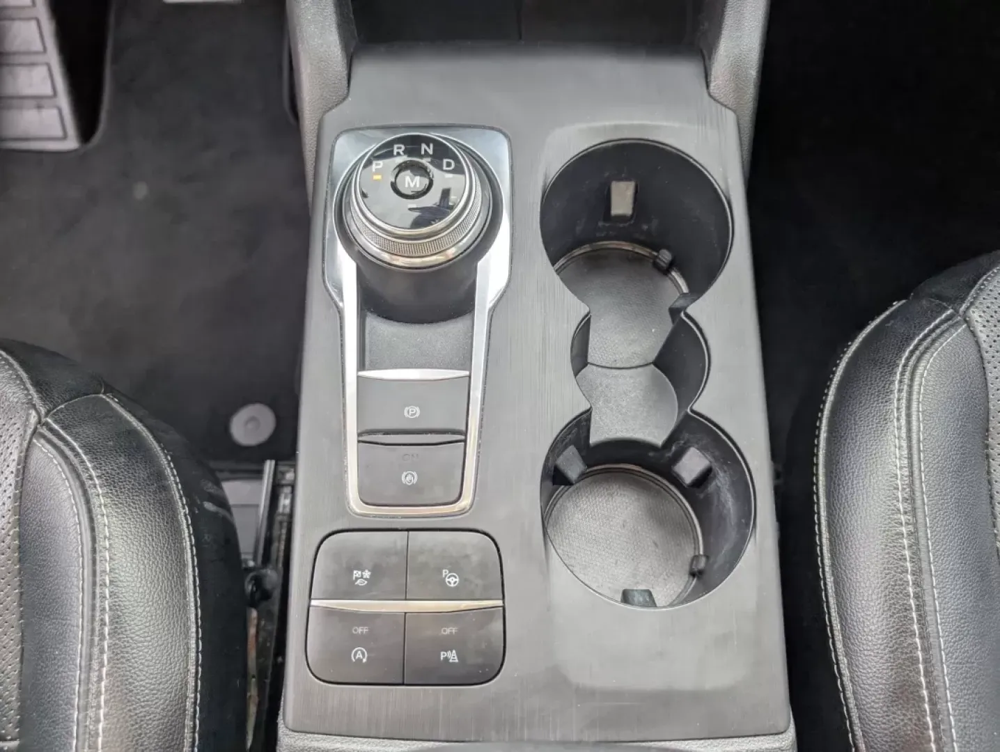 2020 Ford Escape Titanium (1FMCU9J94LU) with an Other engine, located at 3959 U.S. 80 W, Phenix City, AL, 36870, (334) 297-4885, 32.469296, -85.135185 - 2020 Ford Escape Titanium - Photo#12