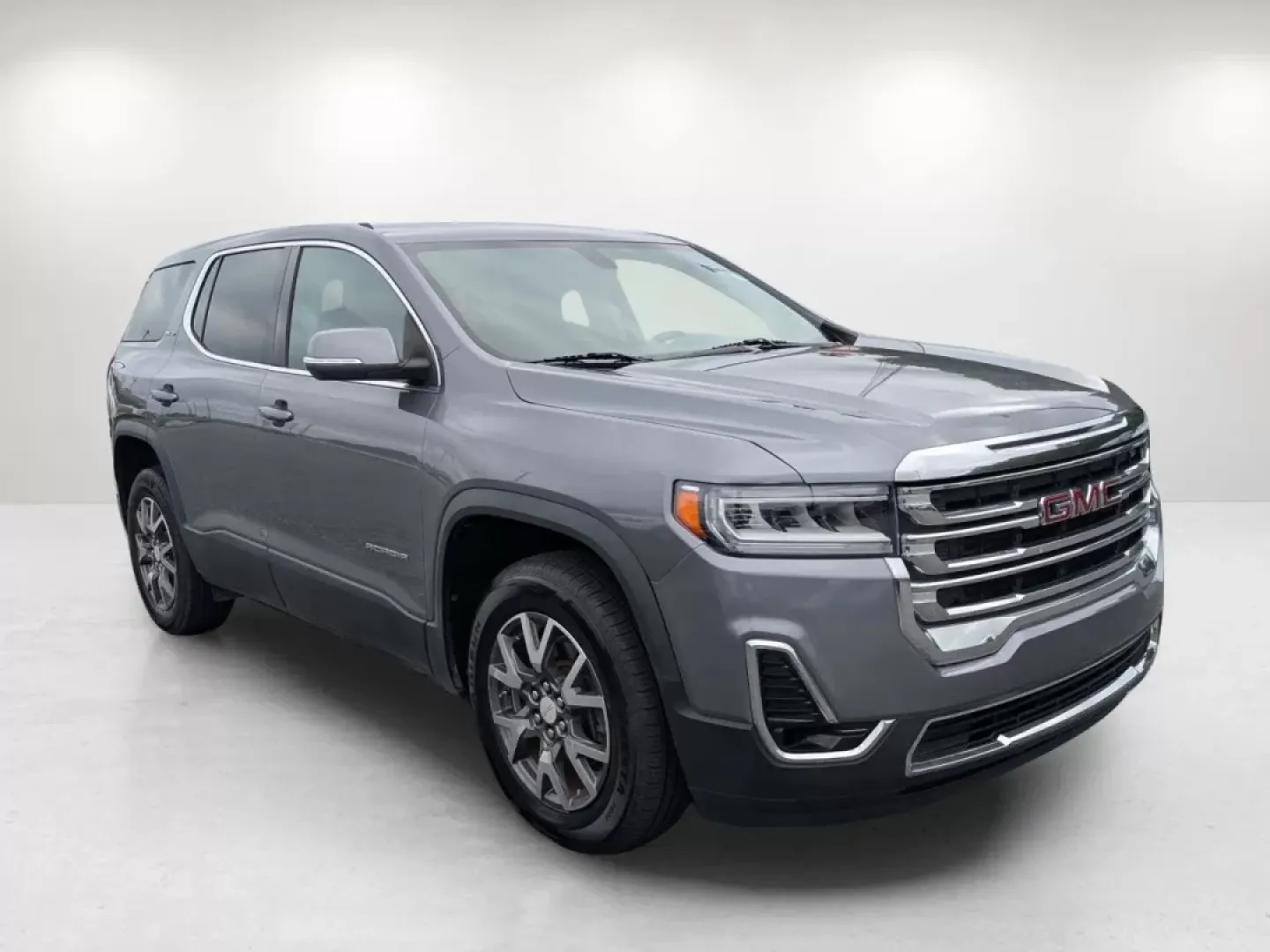 2020 /Jet Black GMC Acadia SLE (1GKKNRL47LZ) with an Other engine, located at 3959 U.S. 80 W, Phenix City, AL, 36870, (334) 297-4885, 32.469296, -85.135185 - 2020 GMC Acadia SLE - Photo#2