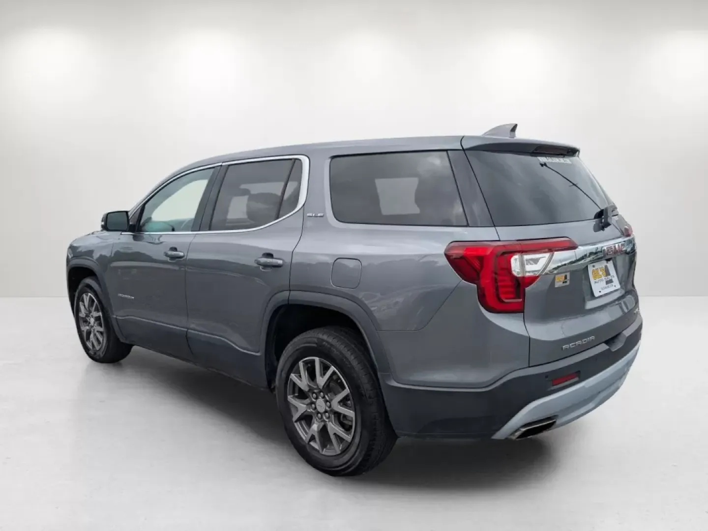 2020 /Jet Black GMC Acadia SLE (1GKKNRL47LZ) with an Other engine, located at 3959 U.S. 80 W, Phenix City, AL, 36870, (334) 297-4885, 32.469296, -85.135185 - 2020 GMC Acadia SLE - Photo#6