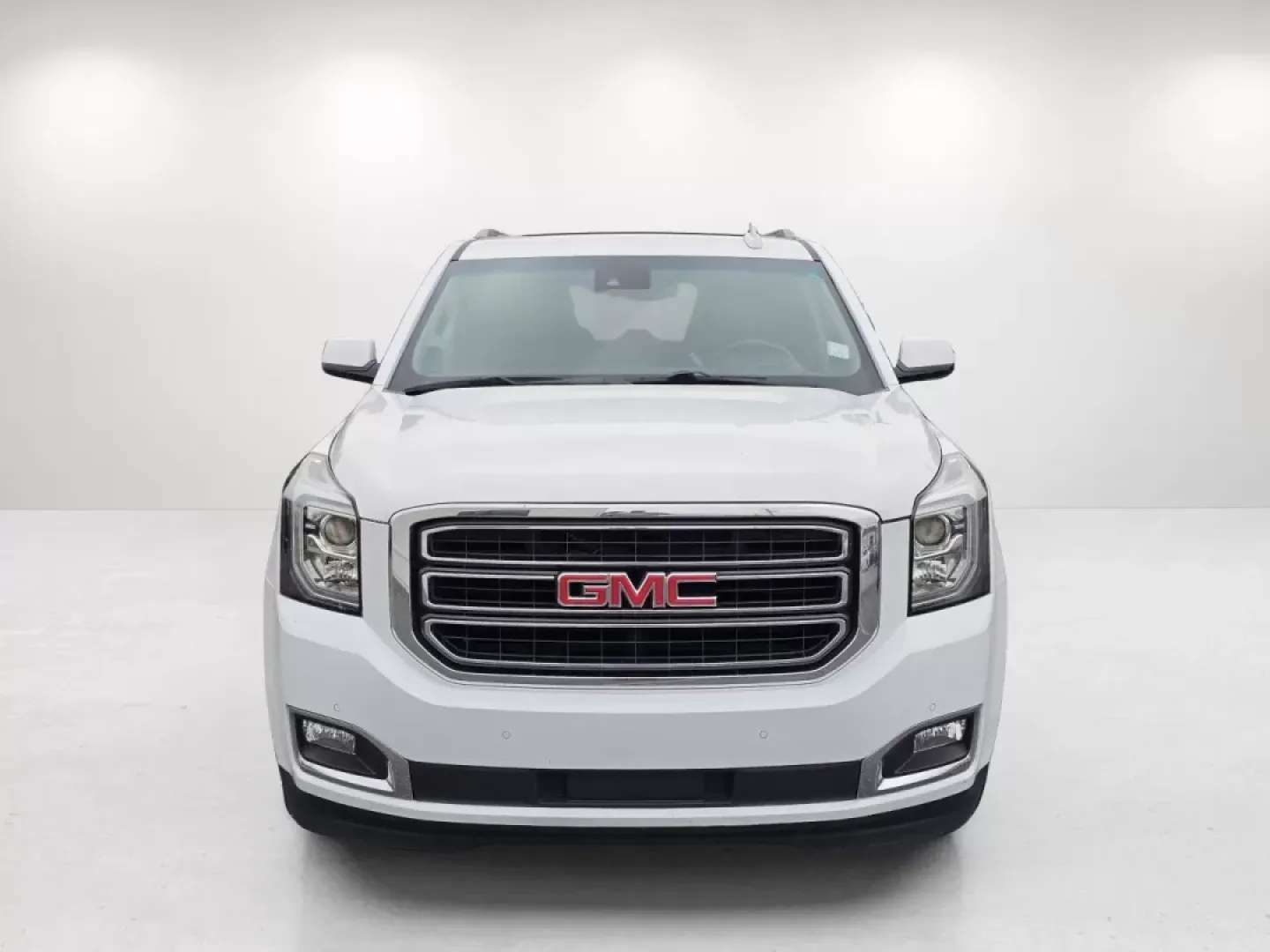 2020 /Jet Black GMC Yukon SLT (1GKS2BKCXLR) with an Other engine, located at 804 22nd Ave, Phenix City, AL, 36870, (334) 297-1860, 32.484749, -85.024475 - Embark on your next family adventure or tackle daily commutes with confidence in this stunning 2020 GMC Yukon SLT, now available at Gils Auto in Phenix City, AL. Whether you're shuttling kids to school, planning a weekend getaway, or simply need a reliable vehicle for your daily travels, this SUV is - Photo#1