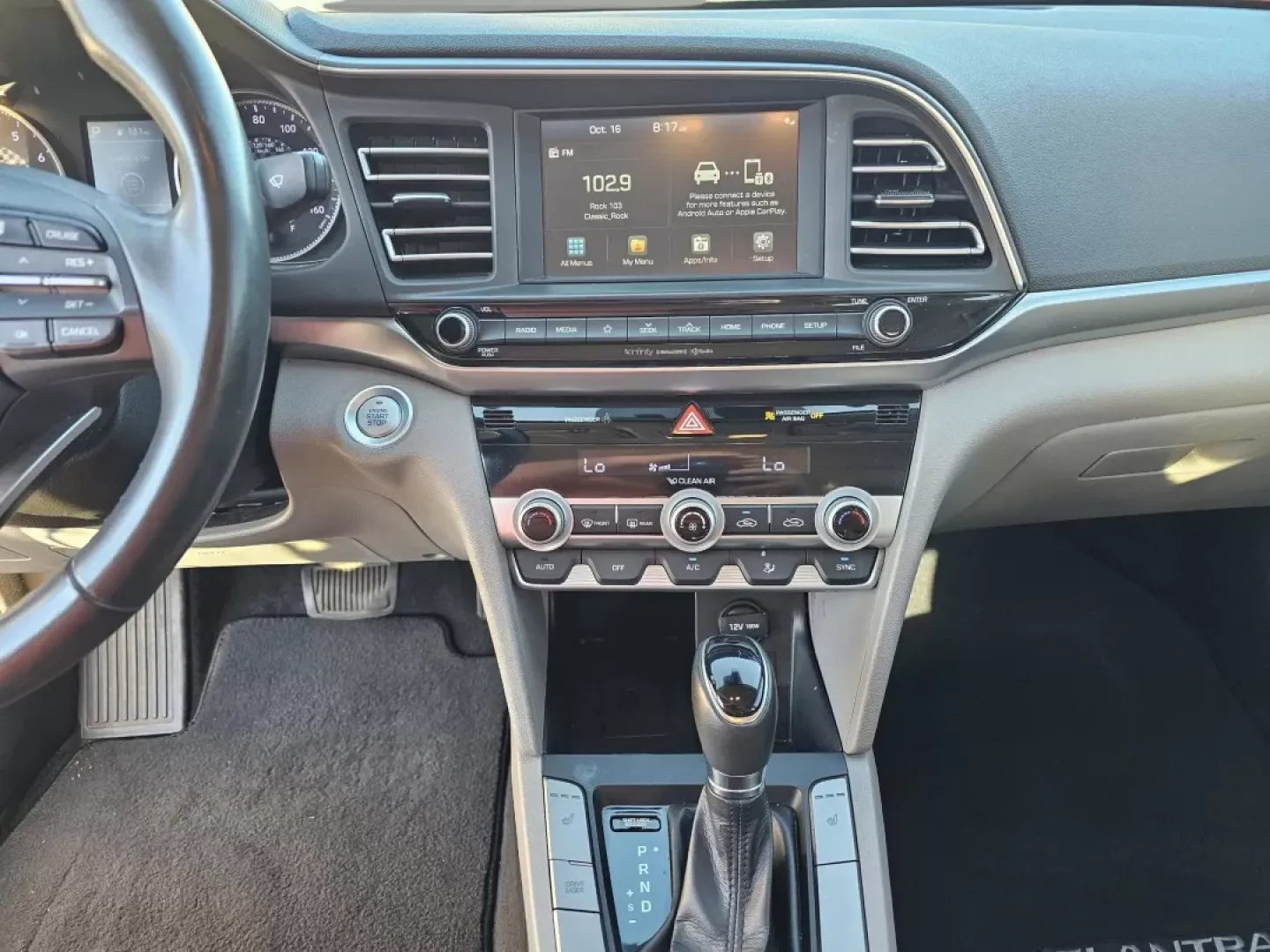 2020 /Gray Hyundai Elantra Limited (5NPD84LF5LH) with an Other engine, located at 1430 Gateway Drive, Opelika, AL, 36801, (334) 239-0944, 32.637871, -85.409790 - **Drive Your Future with the 2020 Hyundai Elantra Limited Perfect for Everyday Adventures!**<br /> <br /> Are you ready to elevate your daily commute or weekend getaway? Look no further than the stunning 2020 Hyundai Elantra Limited, now available at Gils Auto, your trusted Buy Here Pay Here dealer - Photo#11