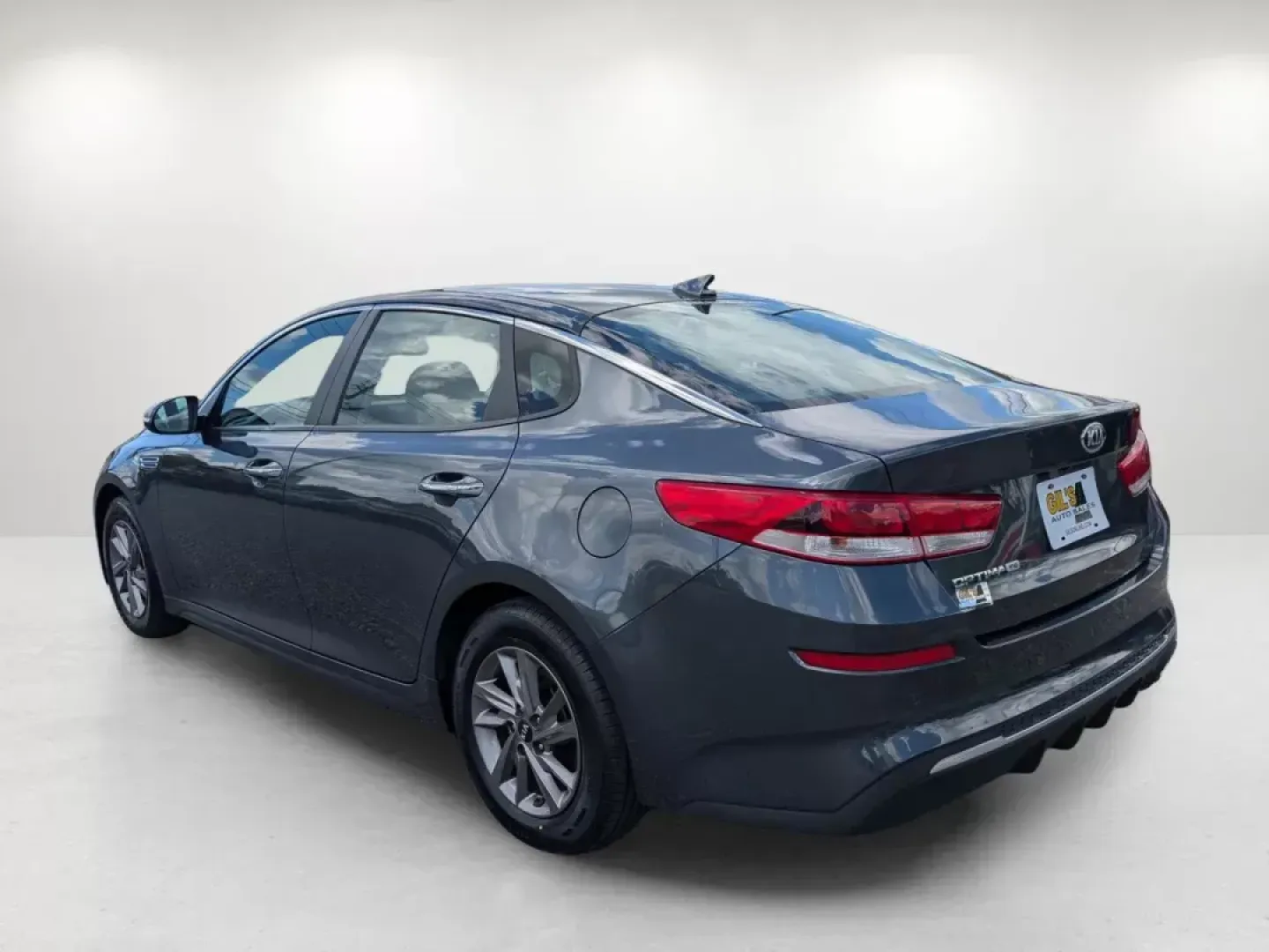 2020 /Black Kia Optima LX (5XXGT4L37LG) with an Regular Unleaded I-4 2.4 L/144 engine, 6-Speed Automatic w/OD transmission, located at 804 22nd Ave, Phenix City, AL, 36870, (334) 297-1860, 32.484749, -85.024475 - 2020 Kia Optima LX - Photo#6
