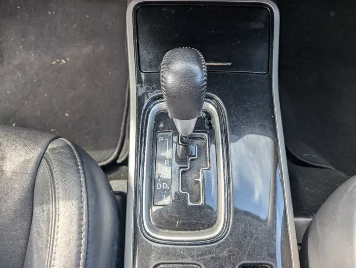 2020 Mitsubishi Outlander SEL (JA4AZ3A35LZ) with an Regular Unleaded I-4 2.4 L/144 engine, 1-Speed CVT w/OD transmission, located at 5115 14th Ave., Columbus, GA, 31904, (706) 323-0345, 32.511494, -84.971046 - 2020 Mitsubishi Outlander SEL - Photo#14