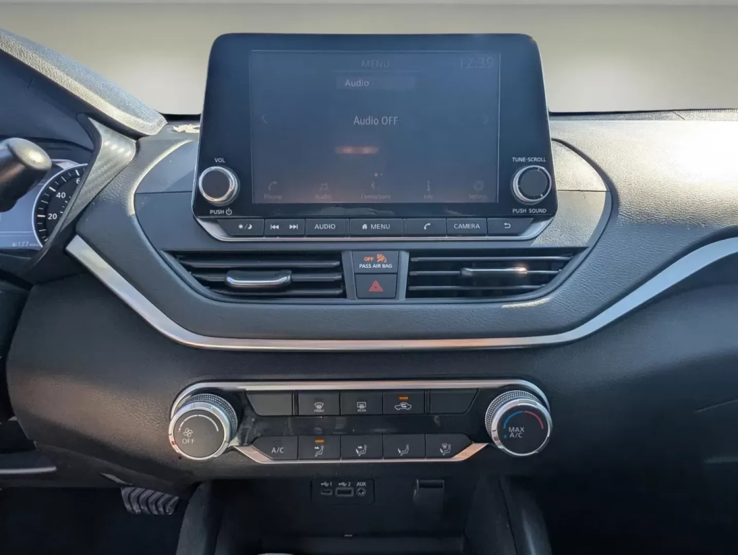 2020 /Charcoal Nissan Altima 2.5 S (1N4BL4BV1LC) with an Other engine, located at 3959 U.S. 80 W, Phenix City, AL, 36870, (334) 297-4885, 32.469296, -85.135185 - **Discover Your Perfect Ride at Gils Auto - Phenix City!**<br /> <br /> Are you looking for a reliable vehicle that seamlessly fits into your busy lifestyle? The 2020 Nissan Altima 2.5 S is the ideal sedan for those who need a dependable companion for daily commutes, family outings, or weekend adven - Photo#15