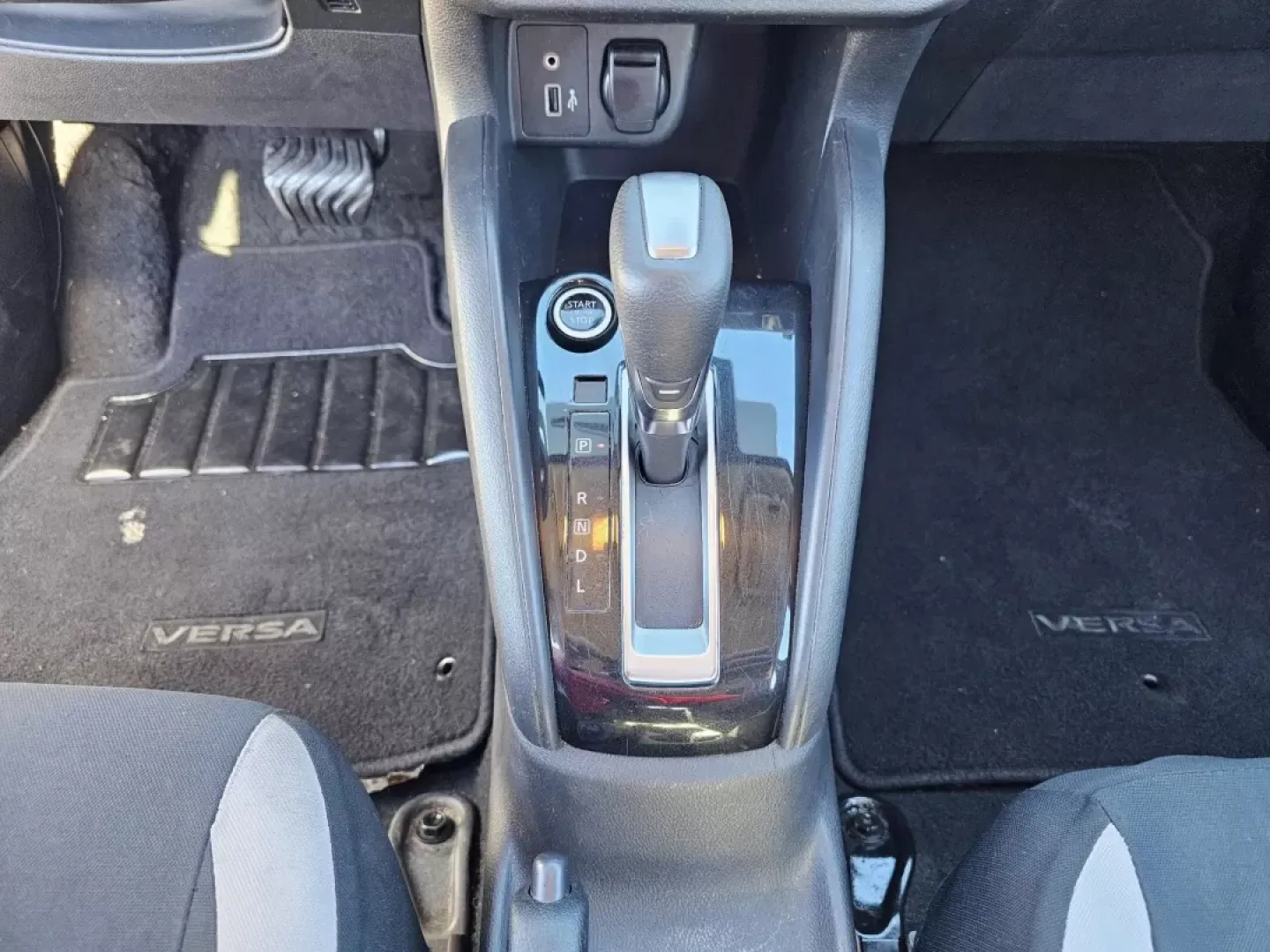 2020 /Graphite Nissan Versa SV (3N1CN8EV9LL) with an Other engine, located at 1430 Gateway Drive, Opelika, AL, 36801, (334) 239-0944, 32.637871, -85.409790 - **Elevate Your Daily Commute with the 2020 Nissan Versa SV at Gils Auto!**<br /> <br /> If you're seeking a reliable, stylish, and budget-friendly sedan for your daily commute or weekend getaways, look no further than this 2020 Nissan Versa SV. This versatile vehicle not only offers impressive fuel - Photo#12