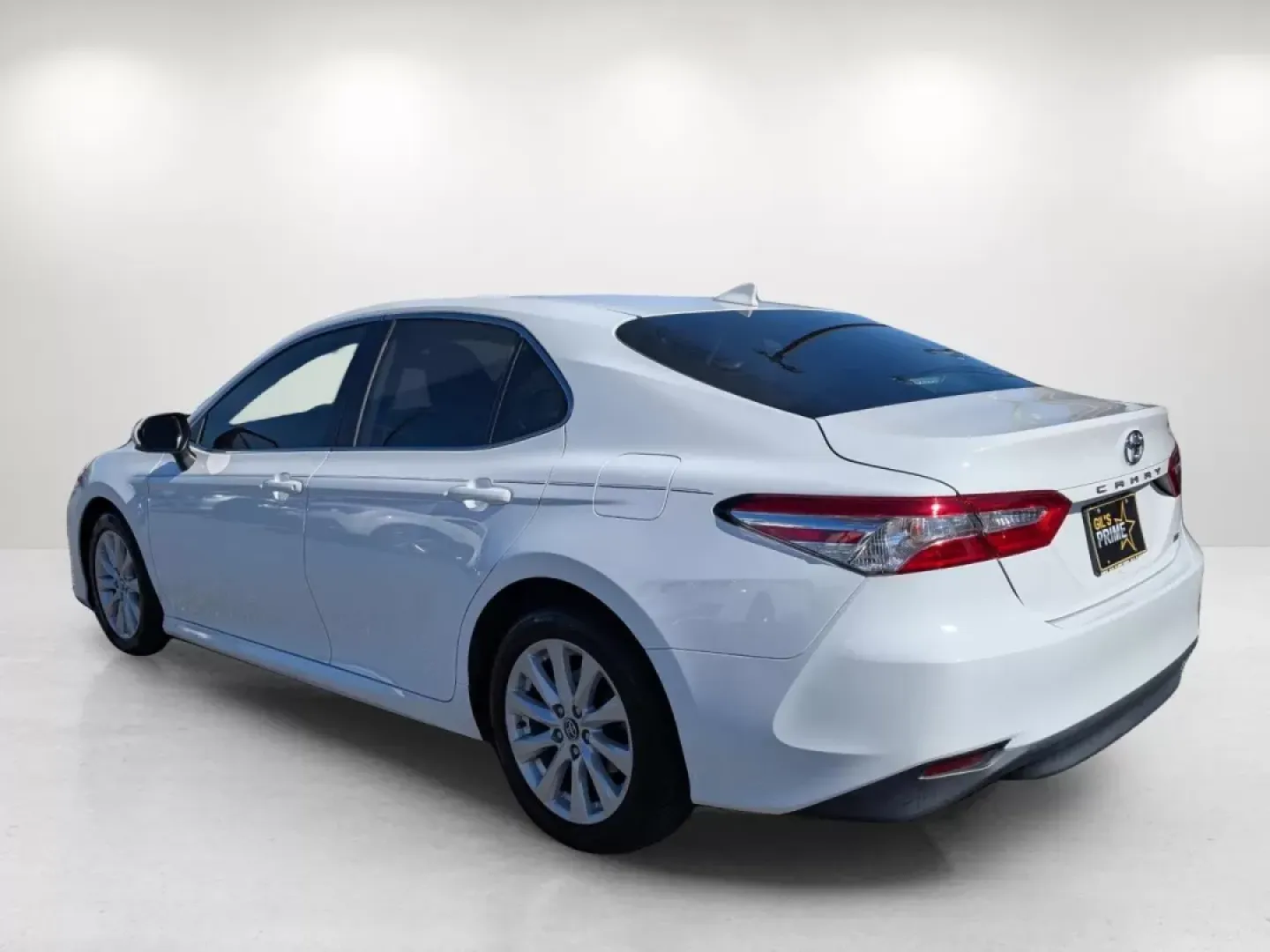 2020 Toyota Camry LE (4T1C11AK8LU) with an Other engine, located at 804 22nd Ave, Phenix City, AL, 36870, (334) 297-1860, 32.484749, -85.024475 - **Experience the Perfect Blend of Comfort and Reliability with the 2020 Toyota Camry LE at Gils Auto, Phenix City, AL!**<br /> <br /> Are you searching for a dependable vehicle that enhances your daily commute and fits seamlessly into your active lifestyle? Look no further than the stunning 2020 Toy - Photo#6