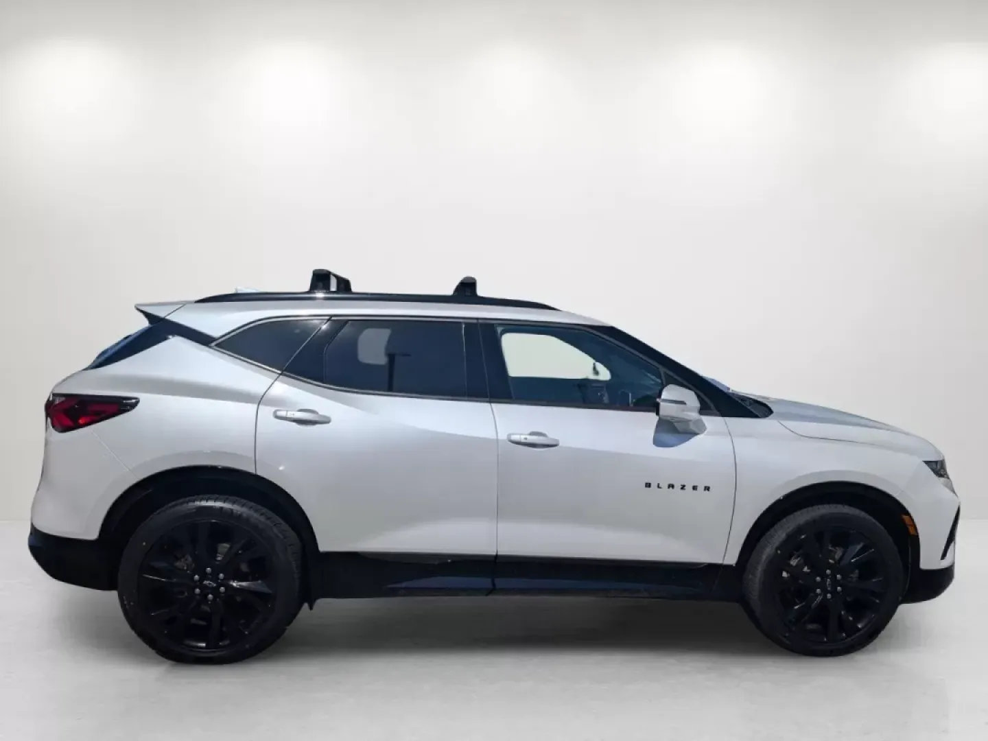 2021 /Jet Black Chevrolet Blazer RS (3GNKBKRS4MS) with an Other engine, located at 804 22nd Ave, Phenix City, AL, 36870, (334) 297-1860, 32.484749, -85.024475 - **Explore New Adventures with the 2021 Chevrolet Blazer RS at Gils Auto!**<br /> <br /> Are you ready to elevate your next road trip or weekend getaway? The 2021 Chevrolet Blazer RS is the ideal SUV for those who crave adventure without sacrificing comfort and style. Designed for individuals and fam - Photo#2