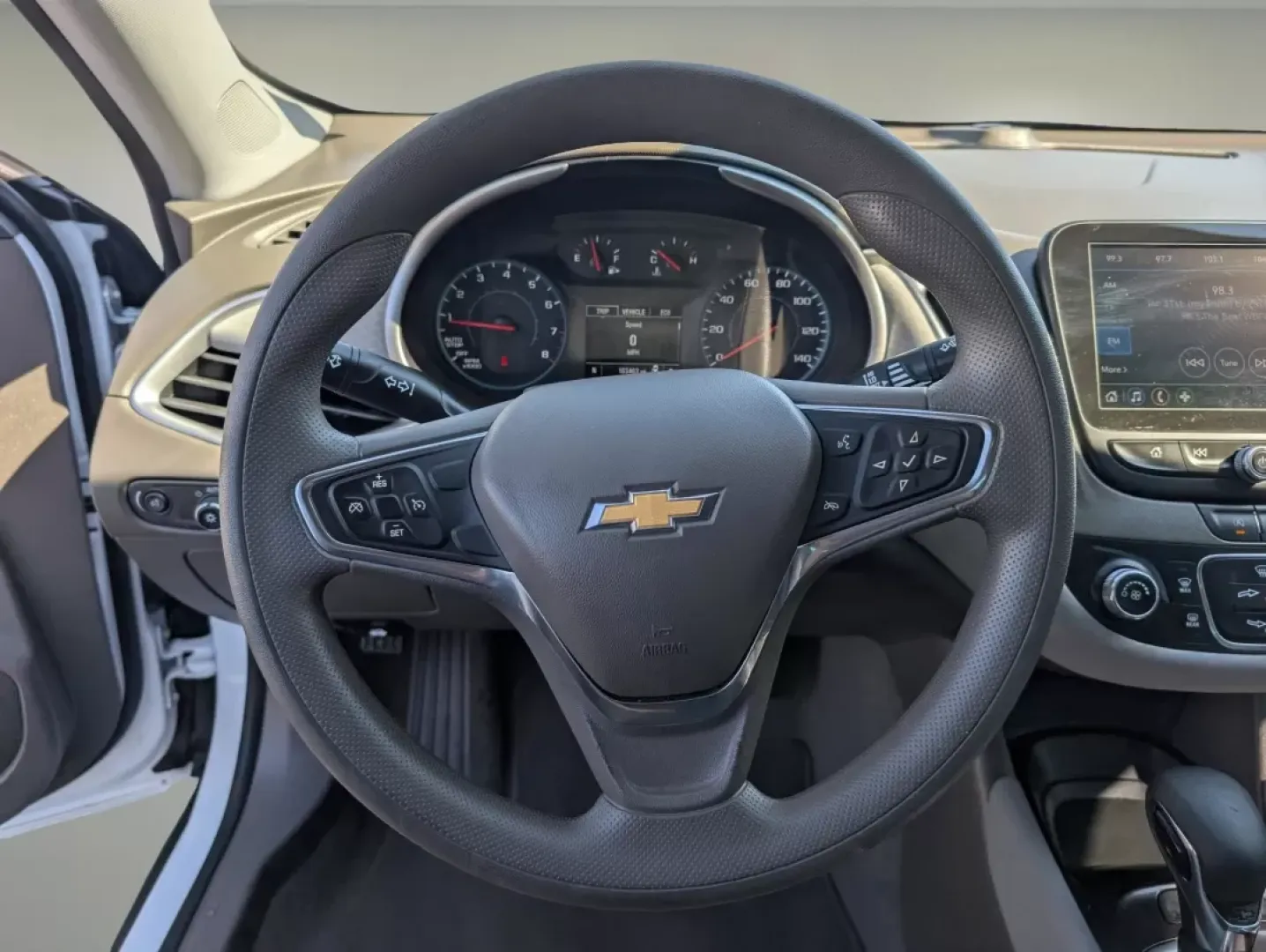 2021 /Dark Atmosphere/ Medium Ash Gray Chevrolet Malibu LS (1G1ZC5ST0MF) with an Other engine, located at 3959 U.S. 80 W, Phenix City, AL, 36870, (334) 297-4885, 32.469296, -85.135185 - **Elevate Your Everyday Commute with the 2021 Chevrolet Malibu LS**<br /> <br /> Are you looking for a reliable sedan that fits seamlessly into your busy lifestyle? Look no further than the 2021 Chevrolet Malibu LS, available now at Gils Auto in Phenix City, AL. Perfectly designed for daily commutes - Photo#16