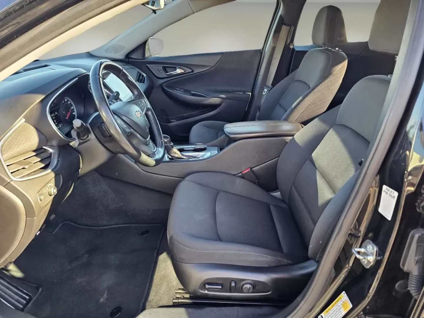 2021 /Jet Black Chevrolet Malibu LT (1G1ZD5ST3MF) with an Other engine, located at 7000 Northlake Connector, Columbus, GA, 31904, (706) 987-8085, 32.524975, -84.978134 - Are you in search of a vehicle that seamlessly blends style, comfort, and performance for your daily commute or weekend escapades? Look no further than this stunning 2021 Chevrolet Malibu LT, available now at Gils Auto-your trusted Buy Here Pay Here dealership in Phenix City, AL. Located convenientl - Photo#9