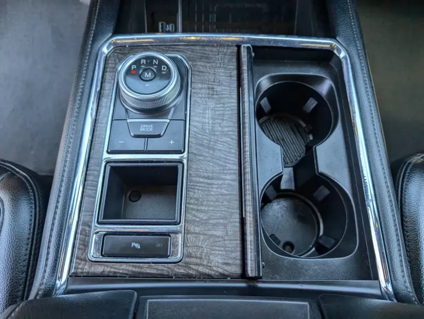 2021 Ford Expedition Limited (1FMJU1KT3ME) with an Other engine, located at 521 Old Farm Lane Rd, Prattville, AL, 36066, (334) 325-1505, 32.482460, -86.416367 - **Unleash Your Adventurous Spirit with the 2021 Ford Expedition Limited!** <br /> <br /> Are you ready to elevate your family's adventures and weekend getaways? Look no further than Gils Auto in Prattville, AL, where we offer an incredible opportunity to own the 2021 Ford Expedition Limited. This f - Photo#13