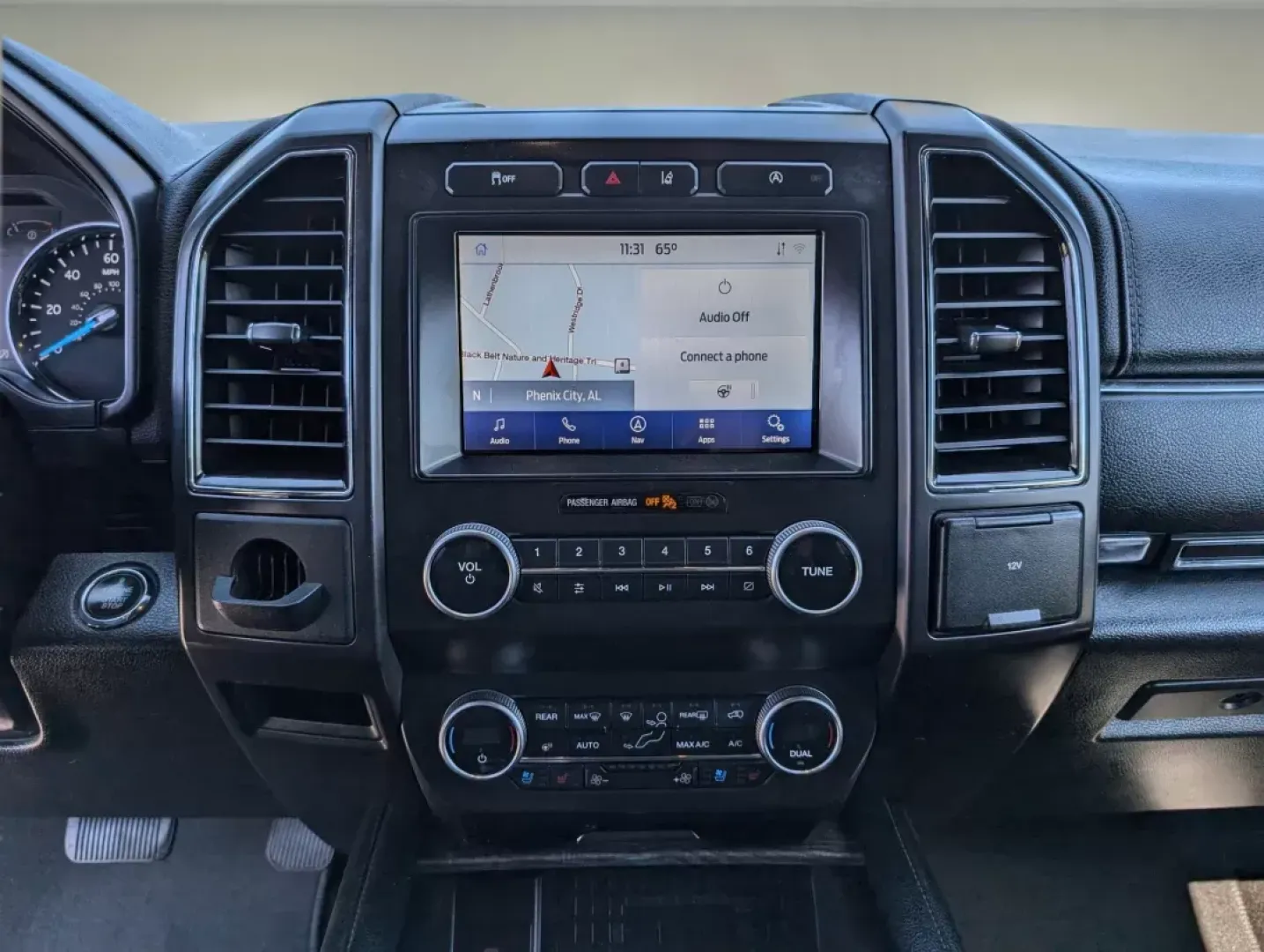 2021 Ford Expedition Limited (1FMJU1KT3ME) with an Other engine, located at 521 Old Farm Lane Rd, Prattville, AL, 36066, (334) 325-1505, 32.482460, -86.416367 - **Unleash Your Adventurous Spirit with the 2021 Ford Expedition Limited!** <br /> <br /> Are you ready to elevate your family's adventures and weekend getaways? Look no further than Gils Auto in Prattville, AL, where we offer an incredible opportunity to own the 2021 Ford Expedition Limited. This f - Photo#14