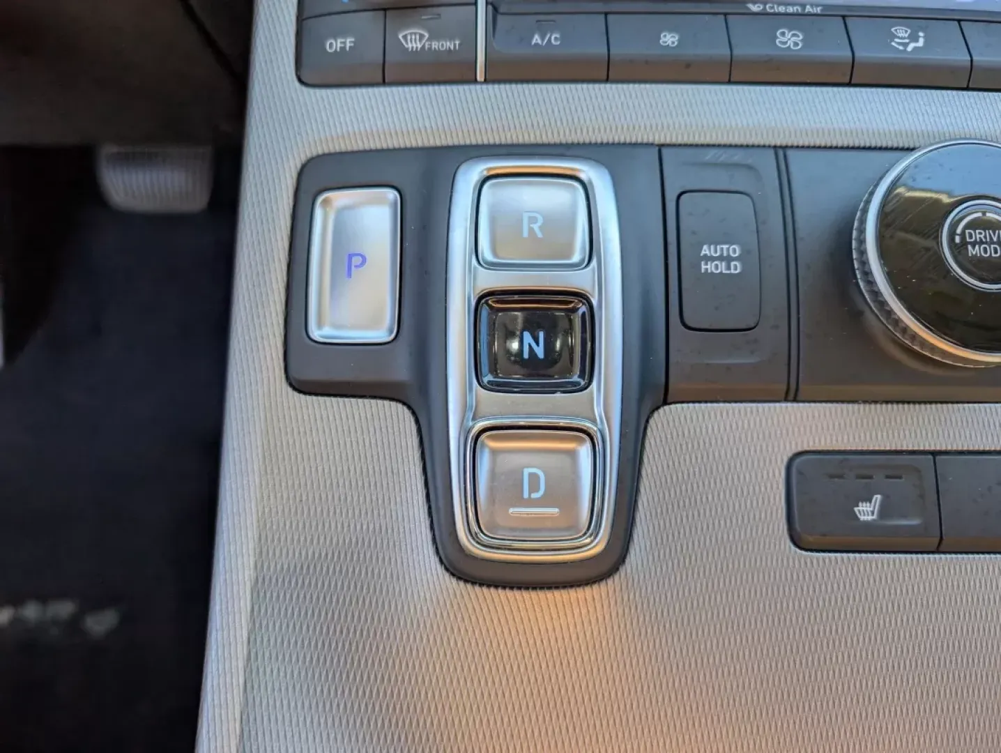 2021 /Black Hyundai Palisade SEL (KM8R34HE9MU) with an Other engine, located at 804 22nd Ave, Phenix City, AL, 36870, (334) 297-1860, 32.484749, -85.024475 - **Drive Your Family Adventures with the 2021 Hyundai Palisade SEL!** <br /> <br /> If you're looking for an SUV that combines luxury, space, and reliability, the 2021 Hyundai Palisade SEL is the perfect choice for growing families or anyone who craves comfortable commuting and weekend road trips. T - Photo#14