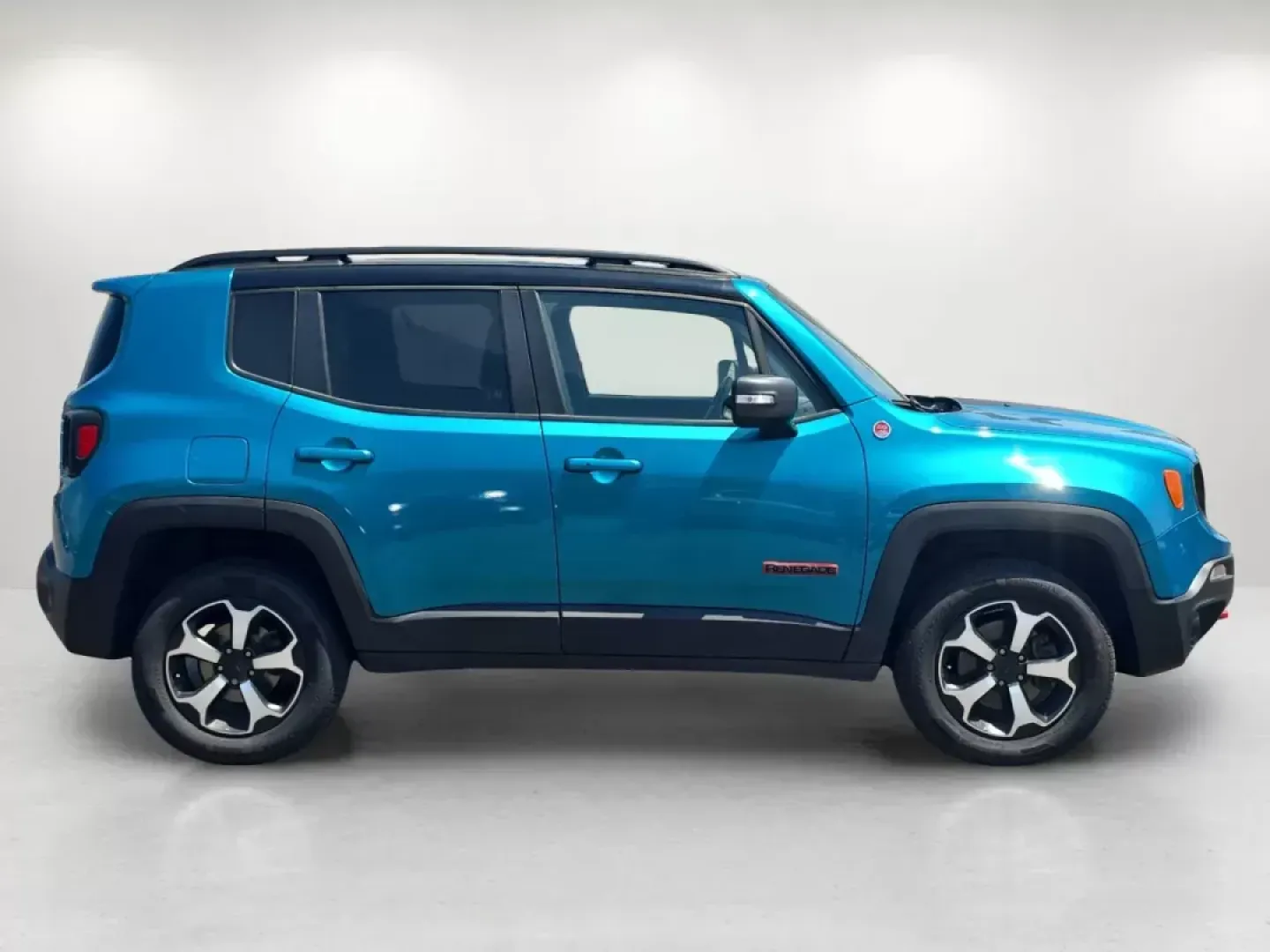 2021 /Black Jeep Renegade Trailhawk (ZACNJDC14MP) with an Intercooled Turbo Premium Unleaded I-4 1.3 L/81 engine, 9-Speed Automatic w/OD transmission, located at 521 Old Farm Lane Rd, Prattville, AL, 36066, (334) 325-1505, 32.482460, -86.416367 - 2021 Jeep Renegade Trailhawk - Photo#4