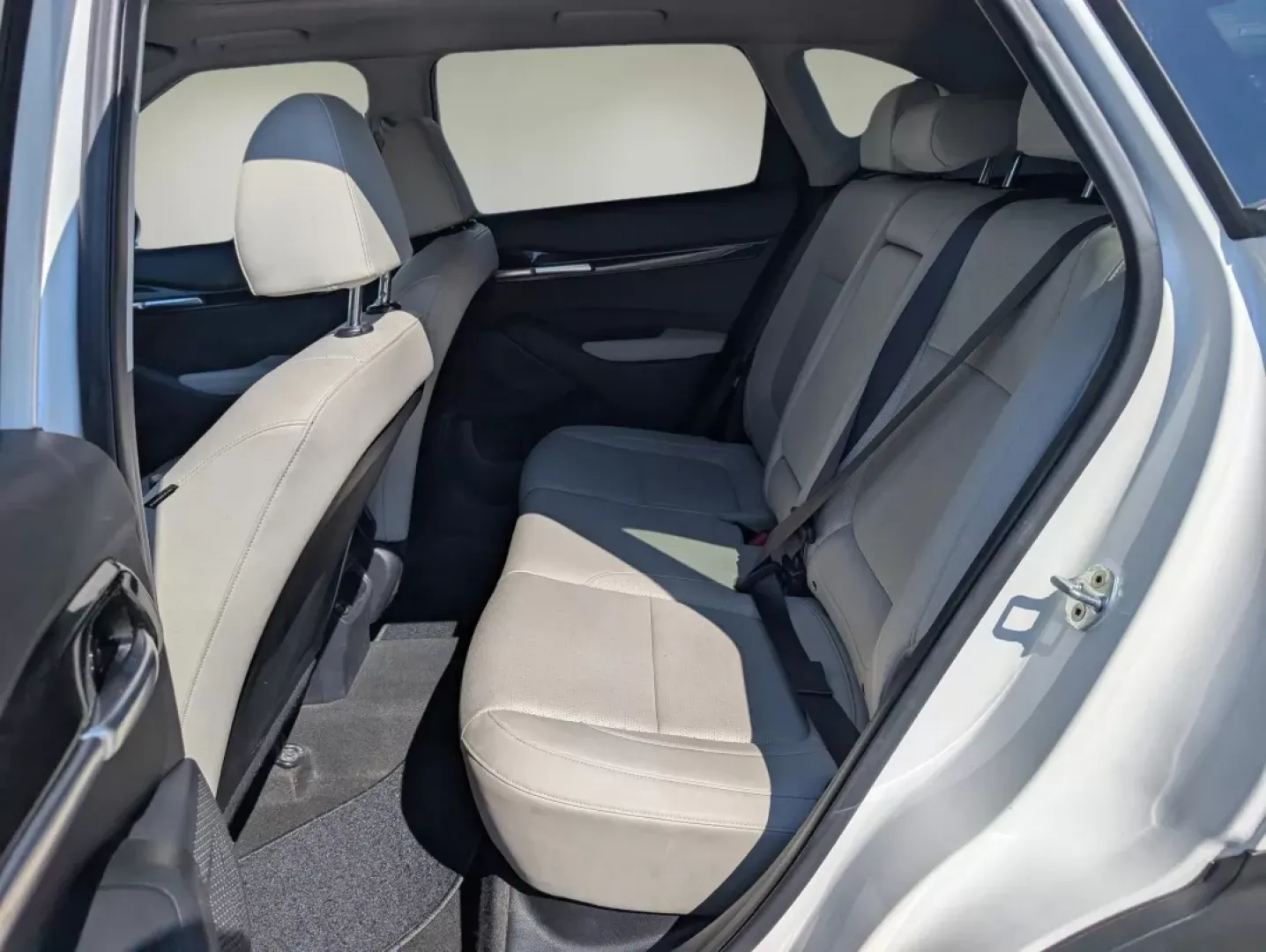 2021 /Black Kia Seltos EX (KNDERCAAXM7) with an Other engine, located at 1430 Gateway Drive, Opelika, AL, 36801, (334) 239-0944, 32.637871, -85.409790 - **Adventure Awaits with the 2021 Kia Seltos EX! Your Family-Friendly SUV Awaits!**<br /> <br /> Are you ready to elevate your driving experience? Whether you're navigating the bustling streets of Phenix City or embarking on weekend getaways, the 2021 Kia Seltos EX is the ideal SUV for those who crav - Photo#10