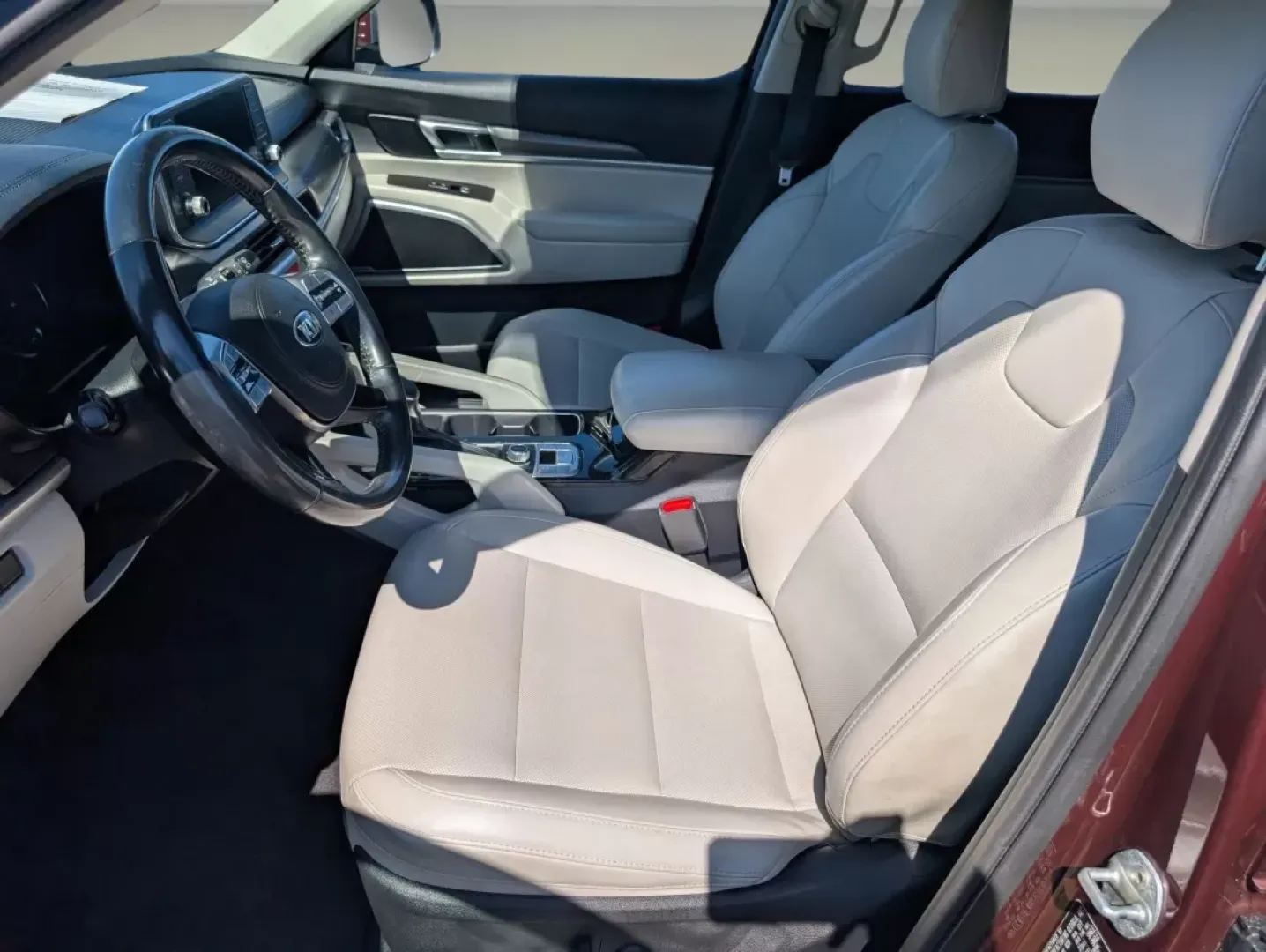 2021 /Gray Kia Telluride S (5XYP6DHC1MG) with an Other engine, located at 521 Old Farm Lane Rd, Prattville, AL, 36066, (334) 325-1505, 32.482460, -86.416367 - **Discover Your Next Adventure with the 2021 Kia Telluride S at Gils Auto in Phenix City, AL!**<br /> <br /> Are you ready to elevate your family road trips, weekend getaways, or daily commutes? The 2021 Kia Telluride S is the perfect companion for anyone seeking a blend of style, space, and advance - Photo#10