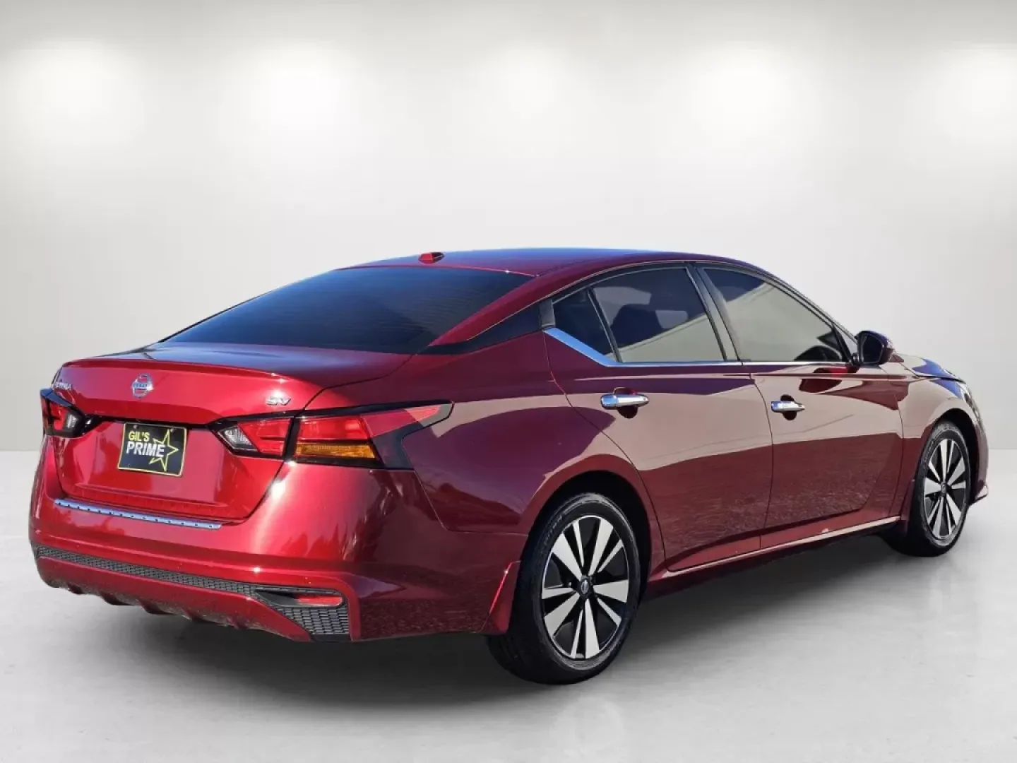 2021 /Charcoal Nissan Altima 2.5 SV (1N4BL4DV8MN) with an Other engine, located at 1430 Gateway Drive, Opelika, AL, 36801, (334) 239-0944, 32.637871, -85.409790 - **Discover Your Perfect Ride: 2021 Nissan Altima 2.5 SV Designed for Dynamic Lifestyles!**<br /> <br /> Are you seeking a reliable sedan that seamlessly transitions from your daily commute to weekend adventures? Look no further than this stunning 2021 Nissan Altima 2.5 SV, now available at Gils Aut - Photo#4