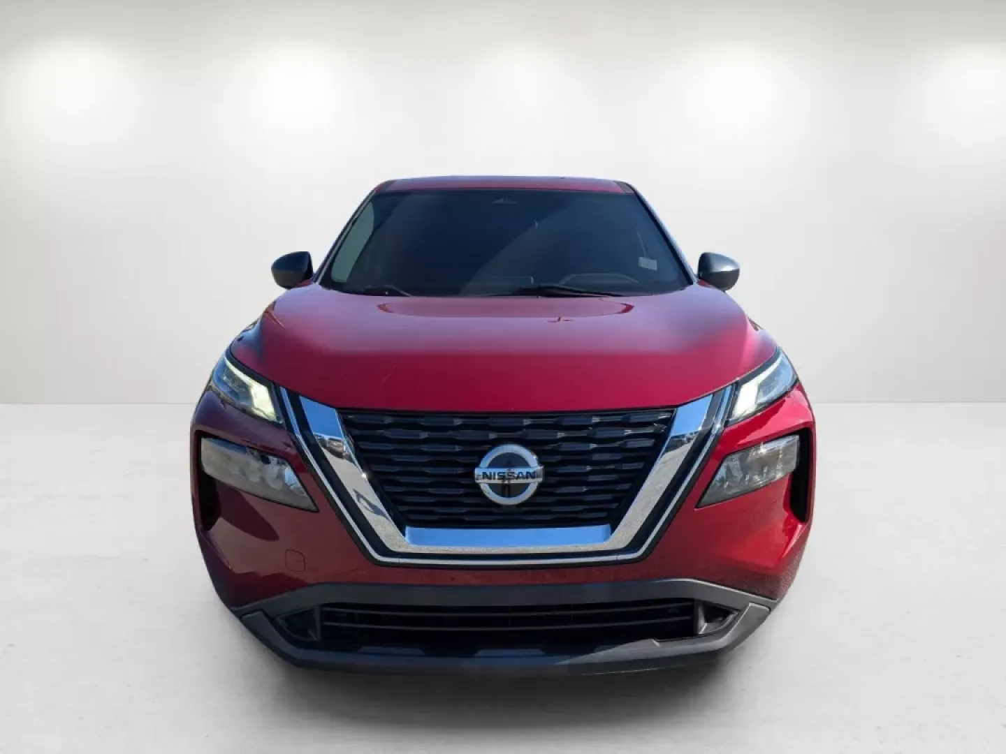 2021 /Charcoal Nissan Rogue S (5N1AT3AA6MC) with an Other engine, located at 1430 Gateway Drive, Opelika, AL, 36801, (334) 239-0944, 32.637871, -85.409790 - Discover the perfect blend of style, comfort, and reliability with the 2021 Nissan Rogue S, available at Gils Auto in Phenix City, AL. This SUV is not just a vehicle; it's a lifestyle upgrade that caters to your adventurous spirit and everyday needs. Whether you're a busy professional looking for a - Photo#1