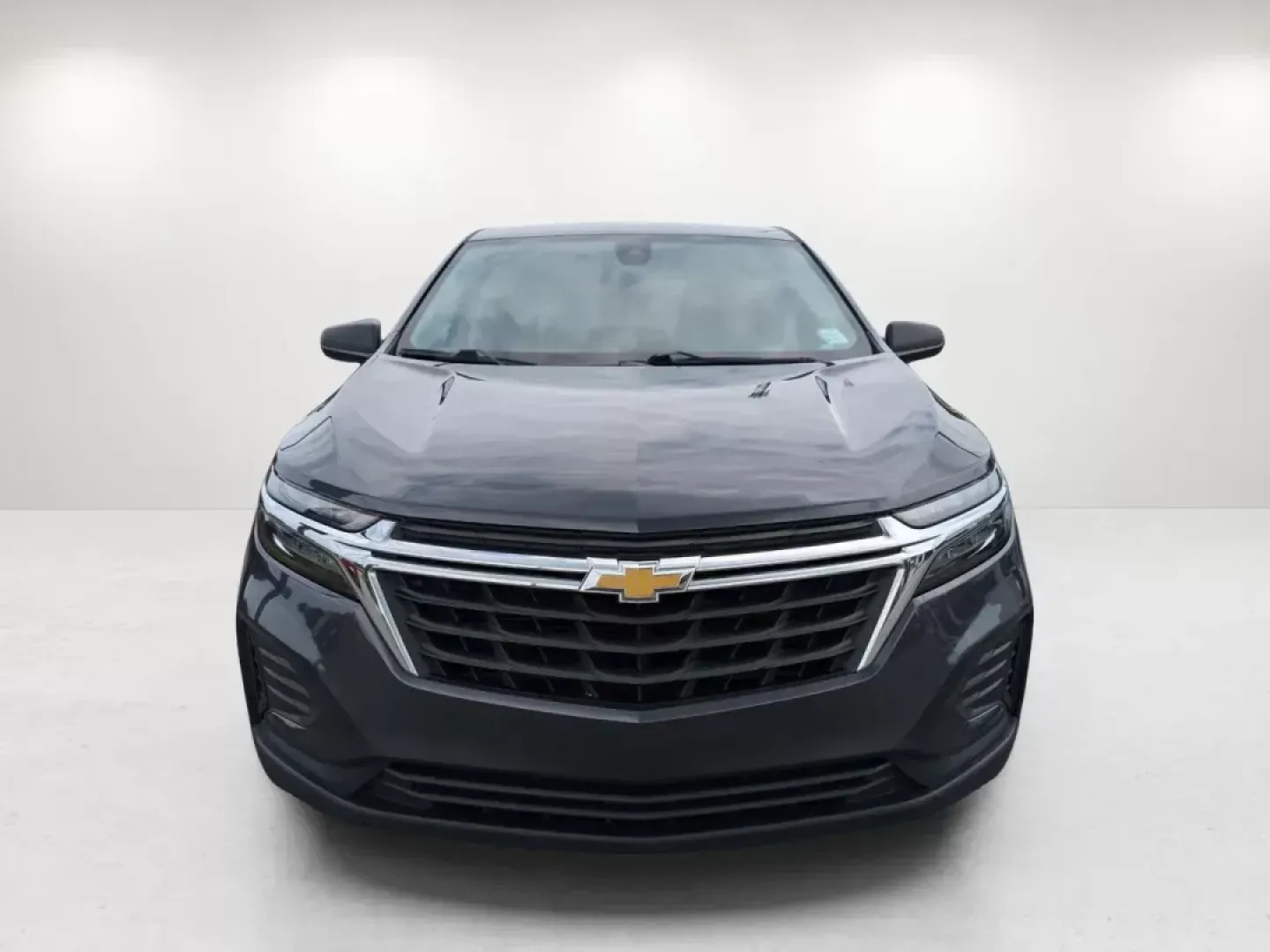 2022 /Medium Ash Gray Chevrolet Equinox LS (3GNAXHEV6NS) with an Turbocharged Gas I4 1.5L/92 engine, 6-Speed Automatic transmission, located at 5115 14th Ave., Columbus, GA, 31904, (706) 323-0345, 32.511494, -84.971046 - 2022 Chevrolet Equinox LS - Photo#2