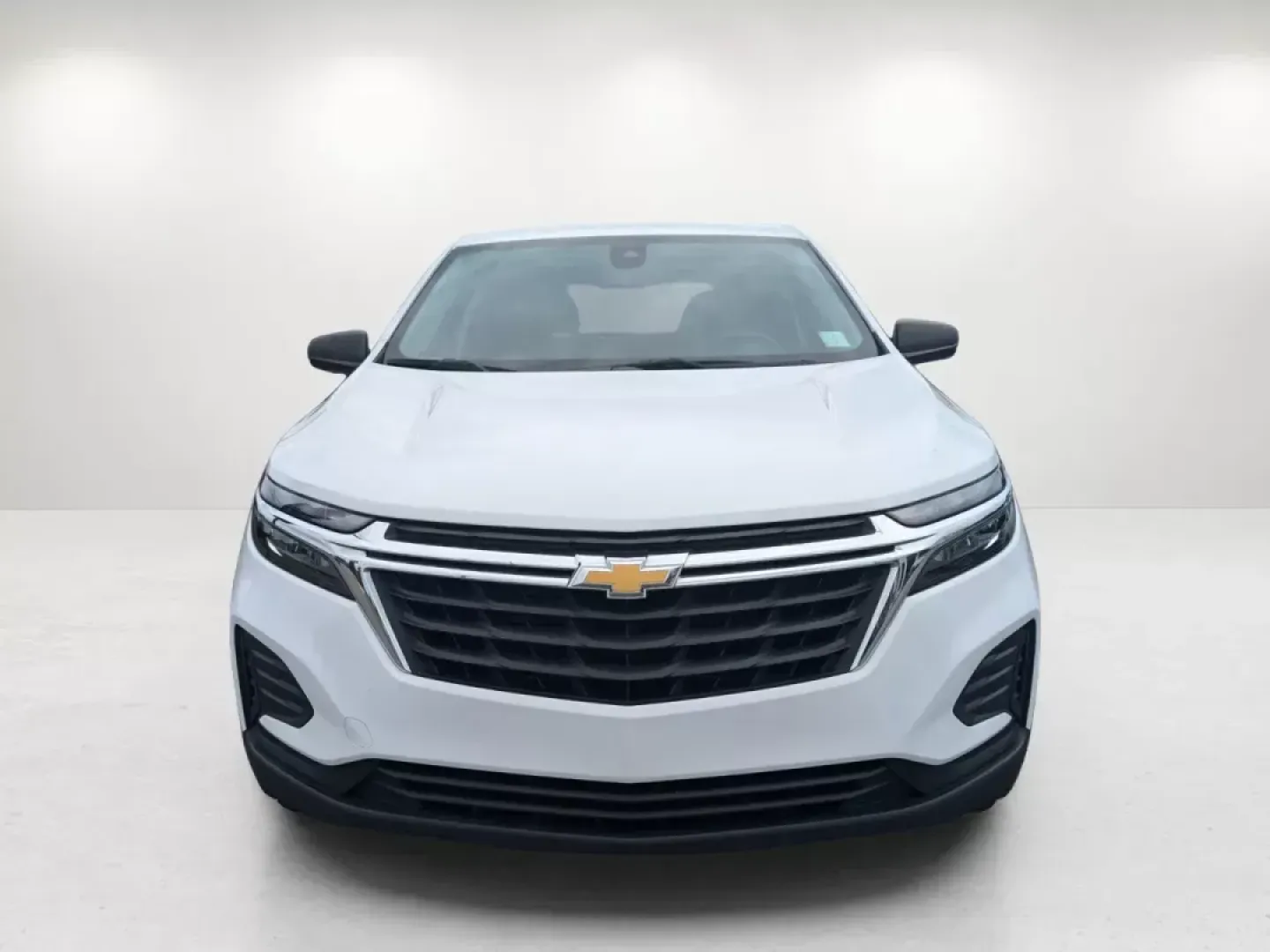 2022 /Medium Ash Gray Chevrolet Equinox LS (3GNAXHEV9NS) with an Turbocharged Gas I4 1.5L/92 engine, 6-Speed Automatic transmission, located at 521 Old Farm Lane Rd, Prattville, AL, 36066, (334) 325-1505, 32.482460, -86.416367 - 2022 Chevrolet Equinox LS - Photo#1