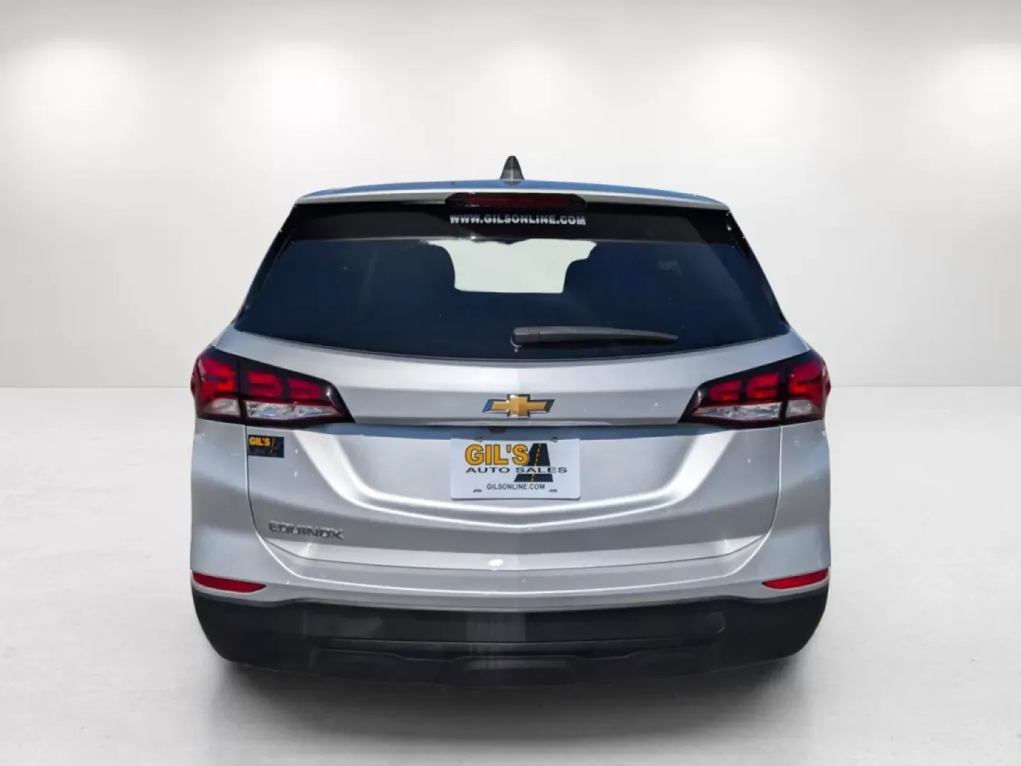 2022 /Medium Ash Gray Chevrolet Equinox LS (3GNAXHEV9NS) with an Other engine, located at 5115 14th Ave., Columbus, GA, 31904, (706) 323-0345, 32.511494, -84.971046 - **Discover Your Perfect Adventure Companion: 2022 Chevrolet Equinox LS at Gils Auto!**<br /> <br /> Are you in search of a reliable SUV that fits seamlessly into your active lifestyle? Look no further than the 2022 Chevrolet Equinox LS, now available at Gils Auto in Phenix City, AL. This versatile s - Photo#6