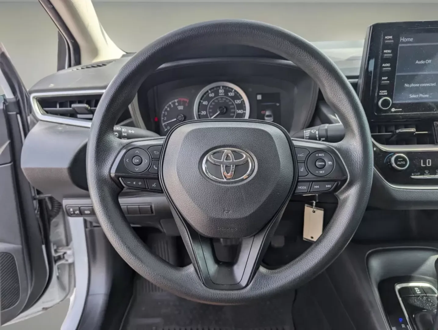 2022 Toyota Corolla LE (5YFEPMAE4NP) with an Other engine, located at 7000 Northlake Connector, Columbus, GA, 31904, (706) 987-8085, 32.524975, -84.978134 - Unlock the door to your next adventure with the 2022 Toyota Corolla LE, the ultimate sedan designed for budget-conscious buyers and busy lifestyles. Whether you're commuting to work, running errands around Prattville, or embarking on a spontaneous weekend getaway, this vehicle balances style, effici - Photo#15